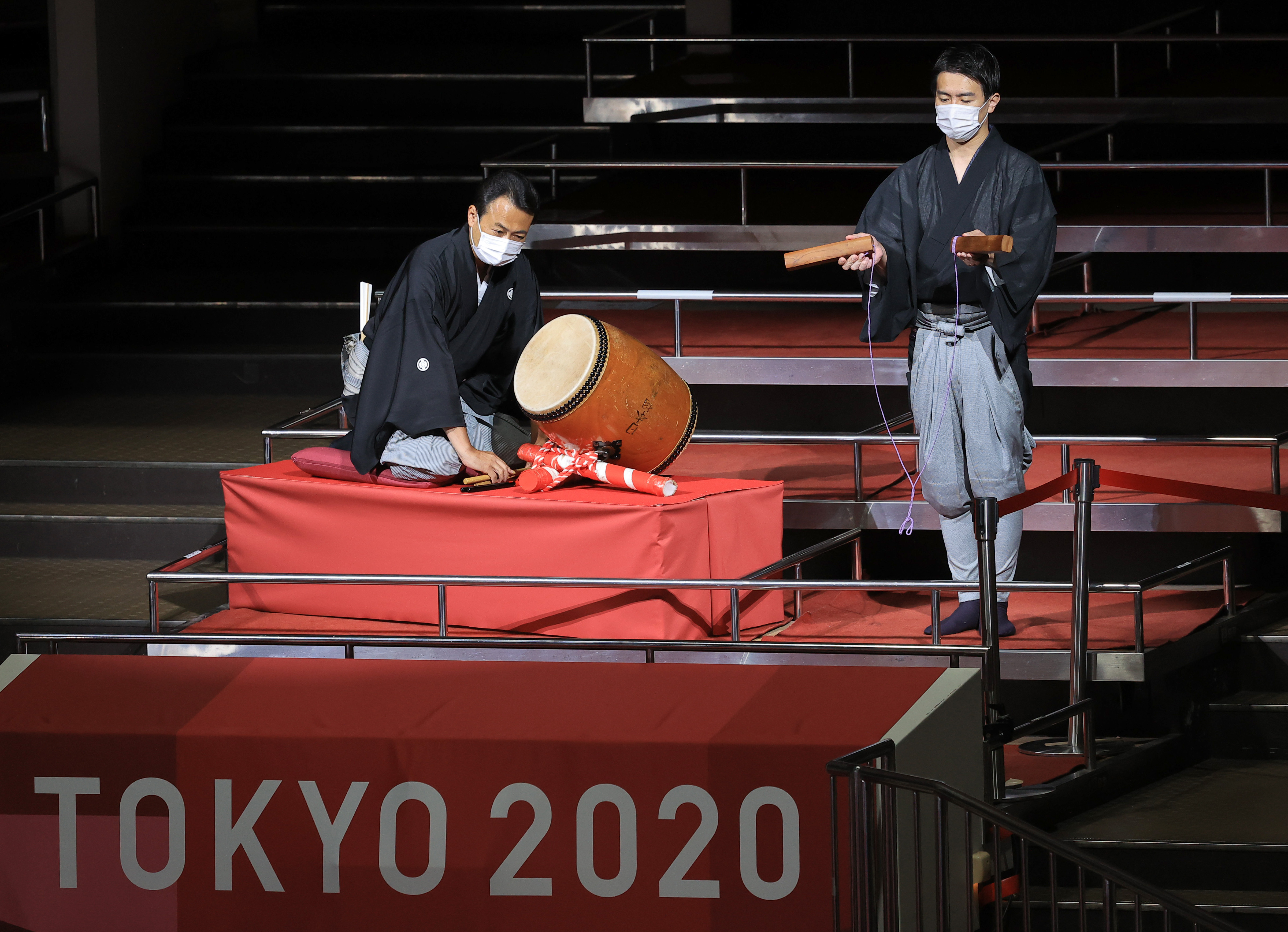 大相撲の呼び出しが太鼓披露 利樹之丞「相撲の文化を伝えられてうれしかった」 - サンスポ