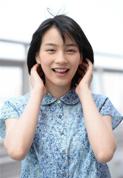 レア 新品未開封 のん 能年玲奈 カレンダー 2018 RYQRFTX335OGLERCSI4MZH5DM4.jpg