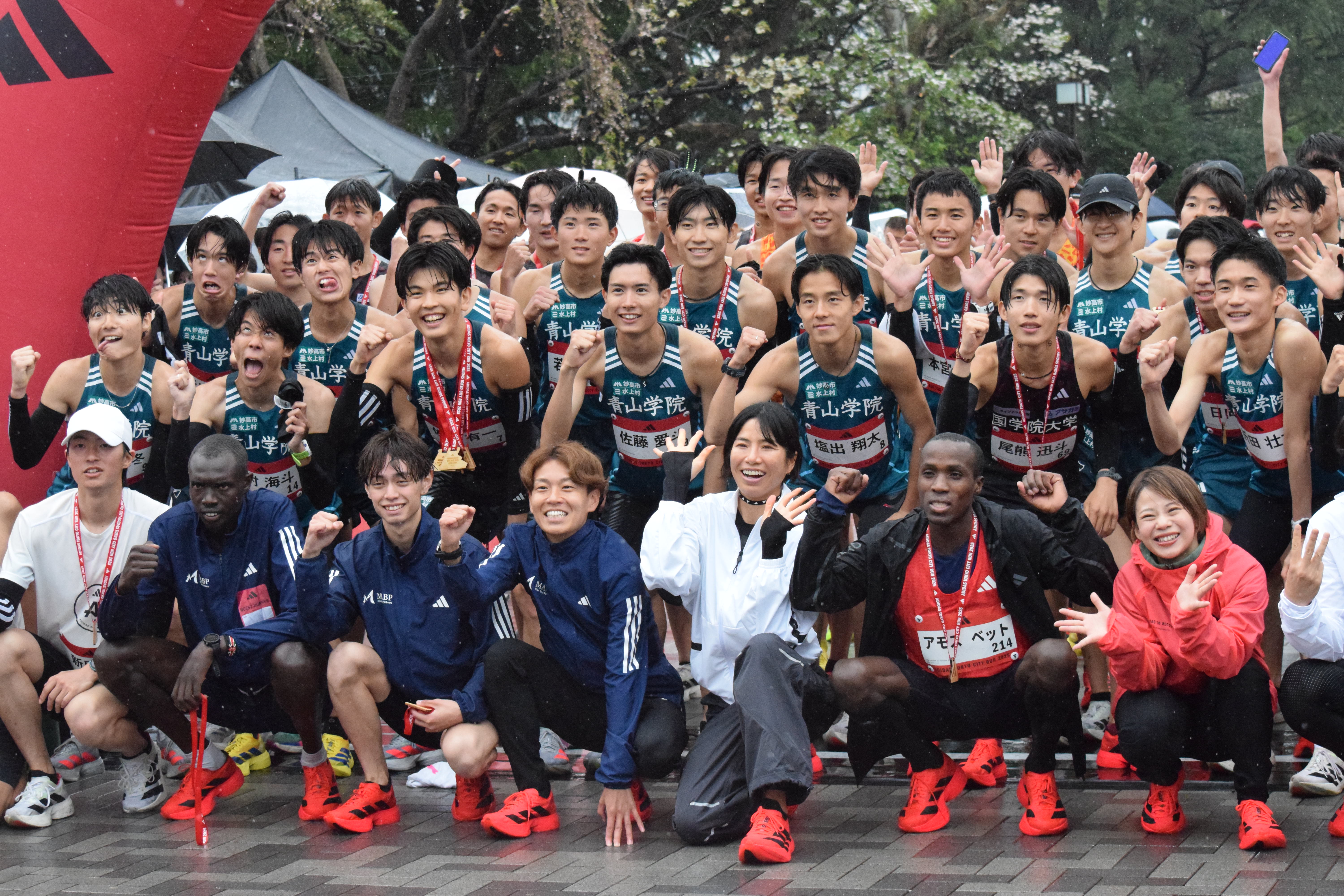 青山学院大学 塩出翔太 サイン 箱根駅伝優勝に貢献、青学大の塩出さん「世界で戦える選手に