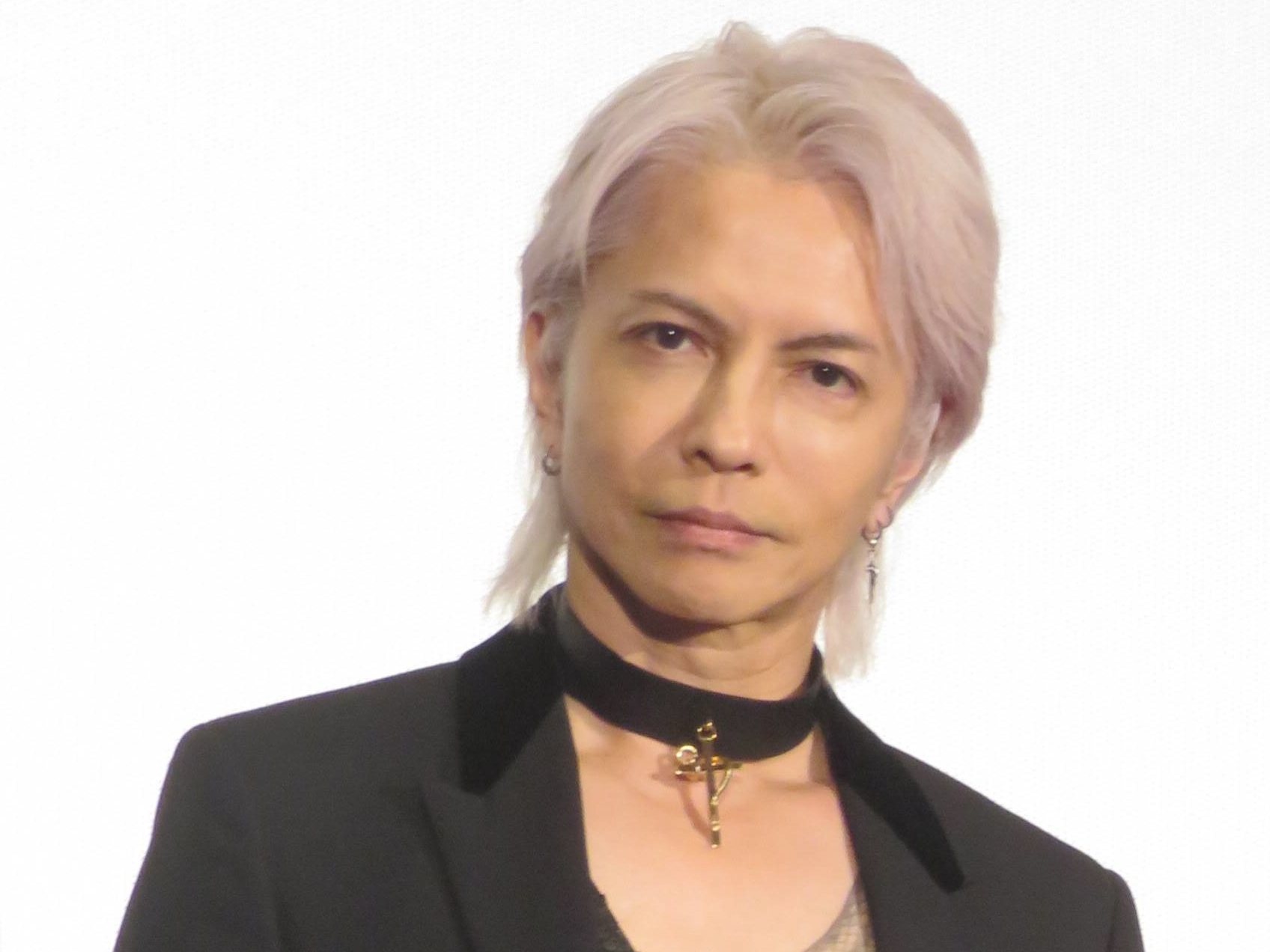 HYDE、衣装や髪形を変える理由を明かす「本当はイメージを作りたいけど