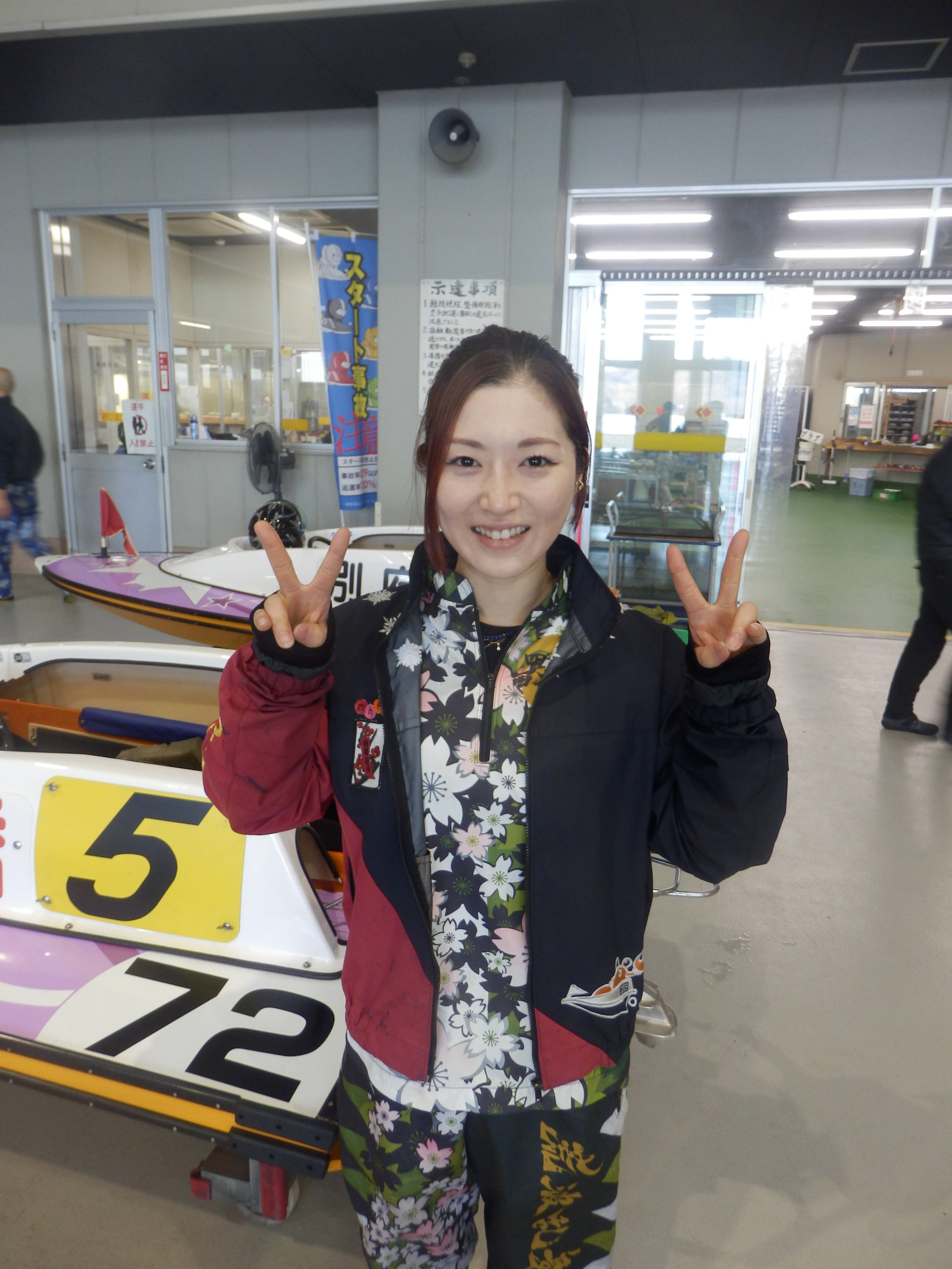 西橋奈未　4961 サイン入り金属製プロペラ 西橋奈未 4961 サイン入り金属製プロペラ