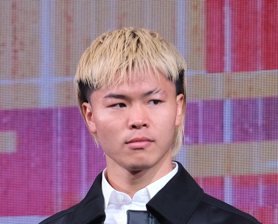 新品未使用　武居由樹サイン入りグローブ　大橋ジム　井上尚弥　那須川天心　朝倉未来 ボクシング】具志堅用高氏「低かったよ、天心さんも。だけど…」 - サンスポ