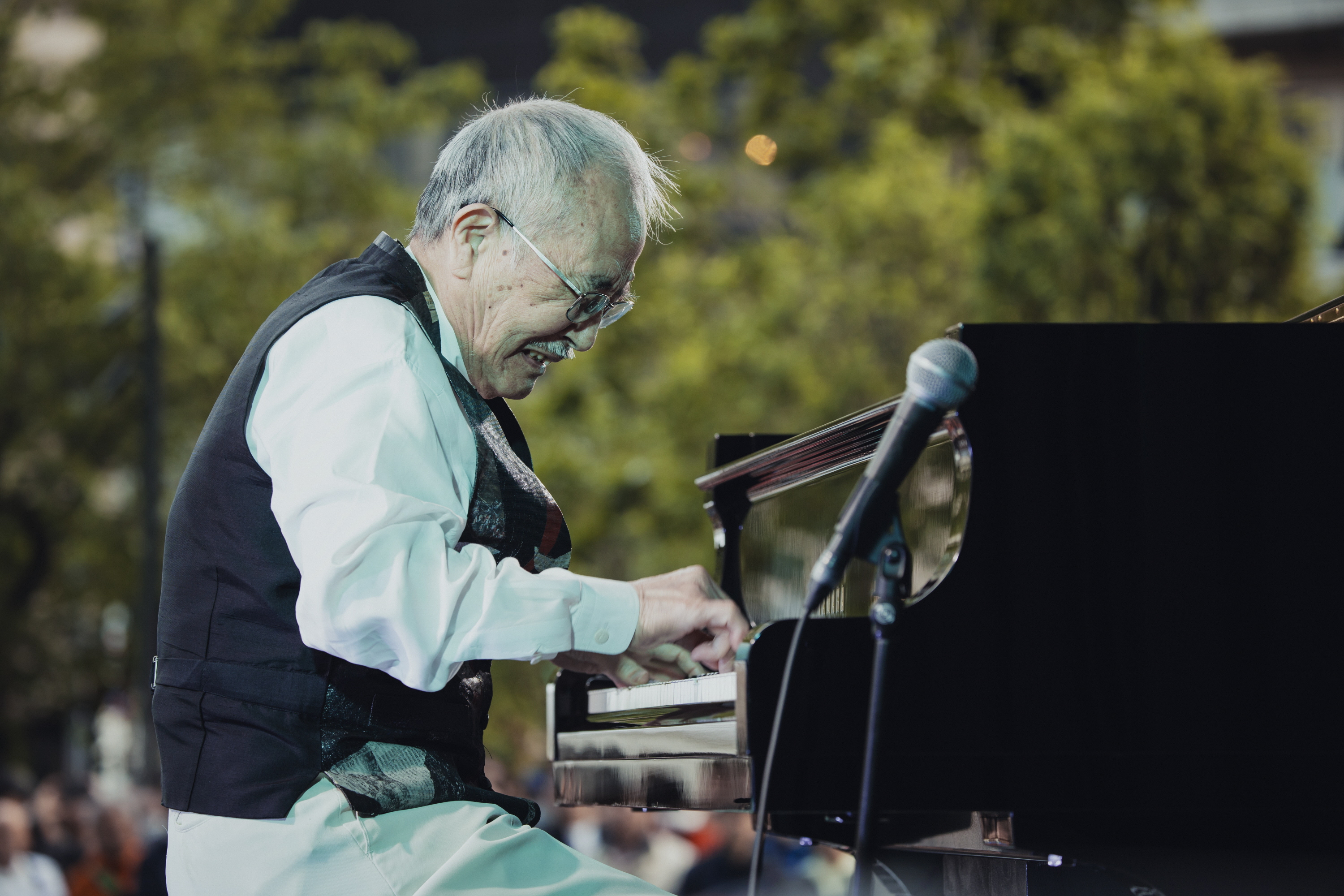 ドラマー・森山威男、ピアニスト・山下洋輔とデュオ 伝説の2人が