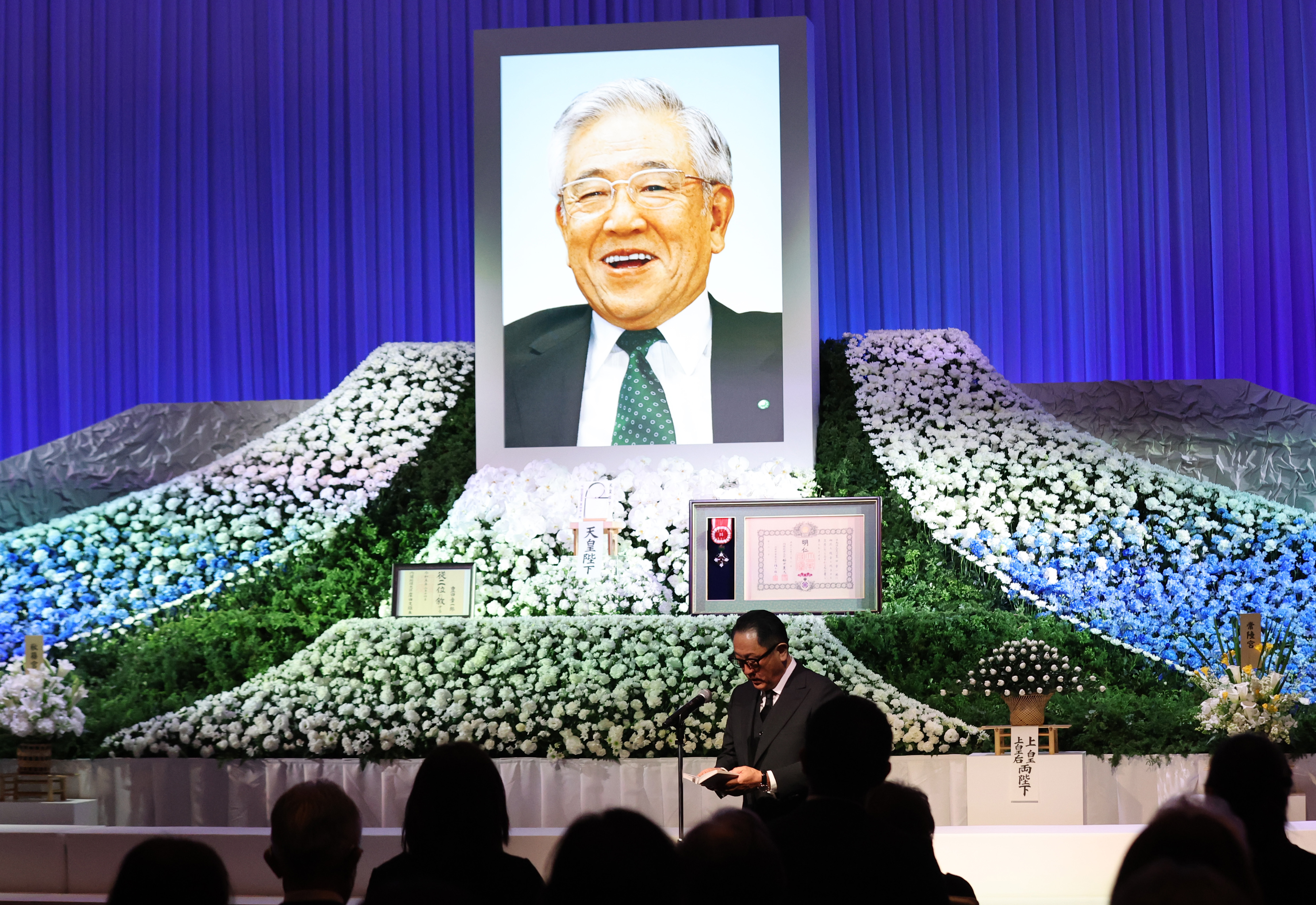 豊田章一郎さんお別れの会 トヨタ自動車名誉会長 長男の章男氏「世界の