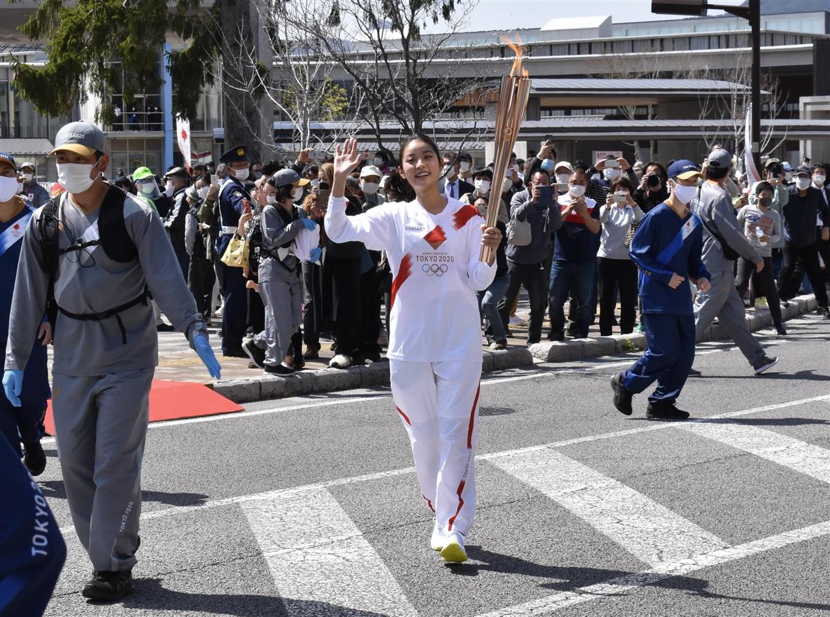 東京五輪聖火リレー、長野で87人がつなぐ レガシー巡り機運盛り上げ