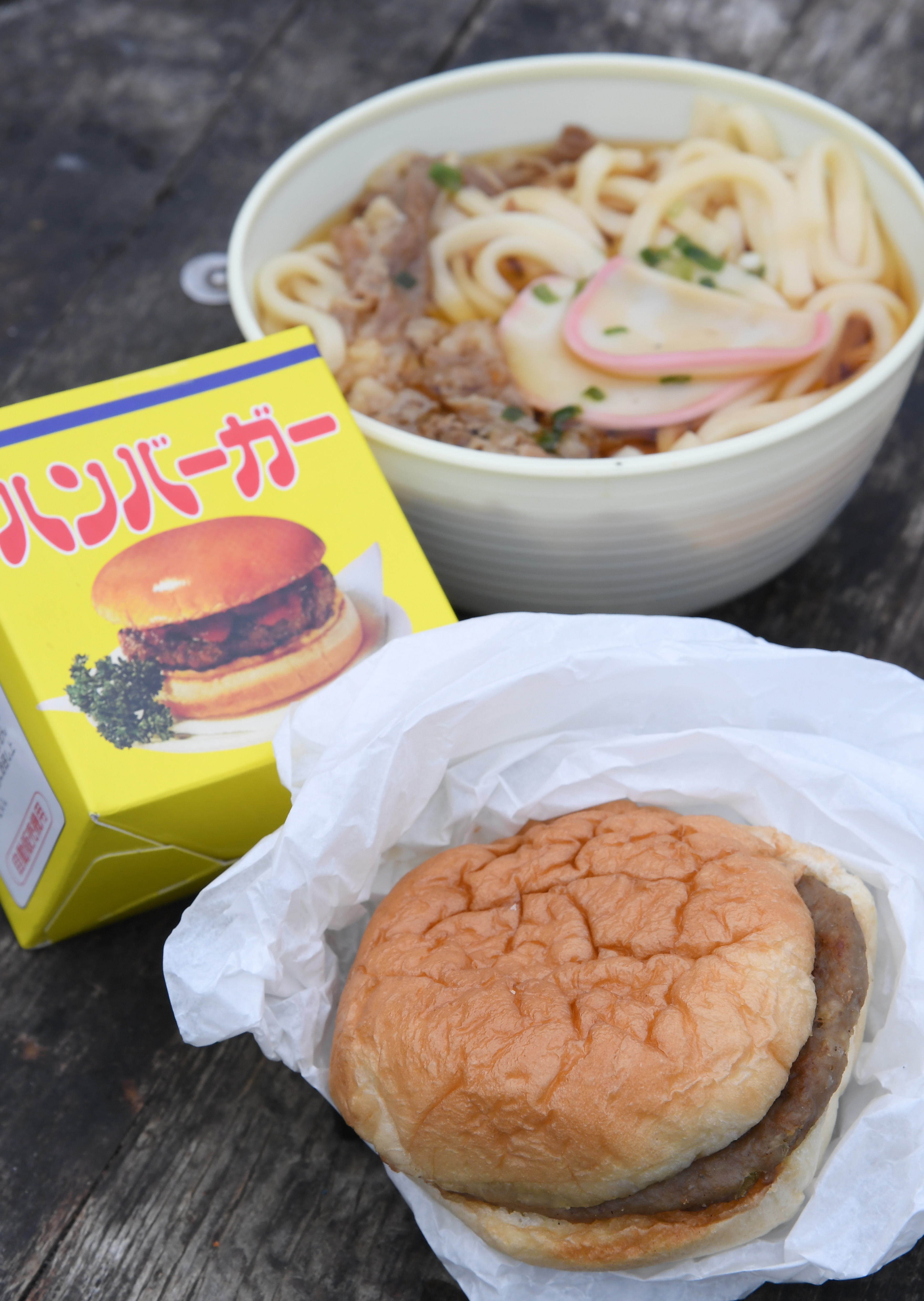 あえてチープ」〝聖地〟で復活「昭和レトロ」自販機 - 産経ニュース