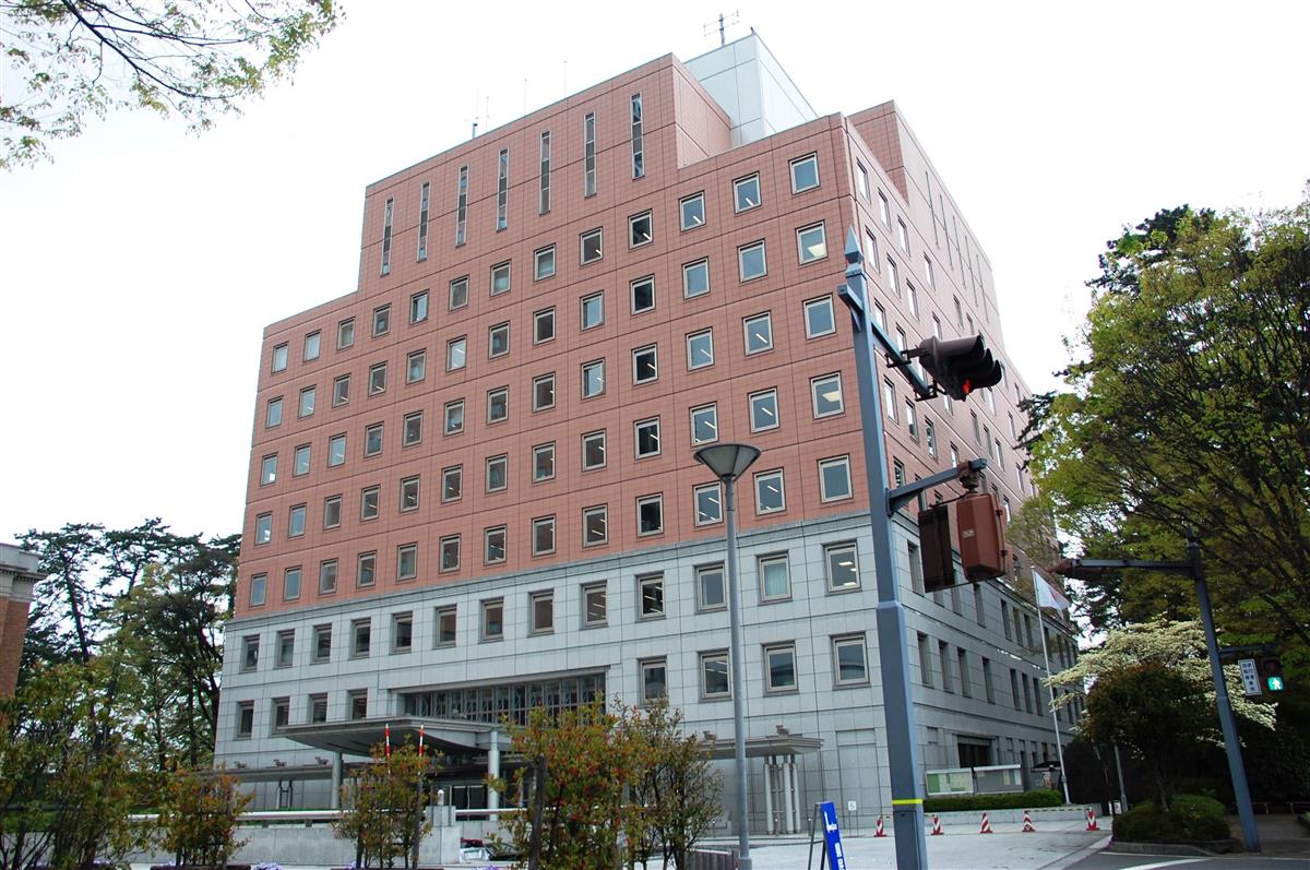 コケ採取の７９歳男性が滑落死 群馬 イザ