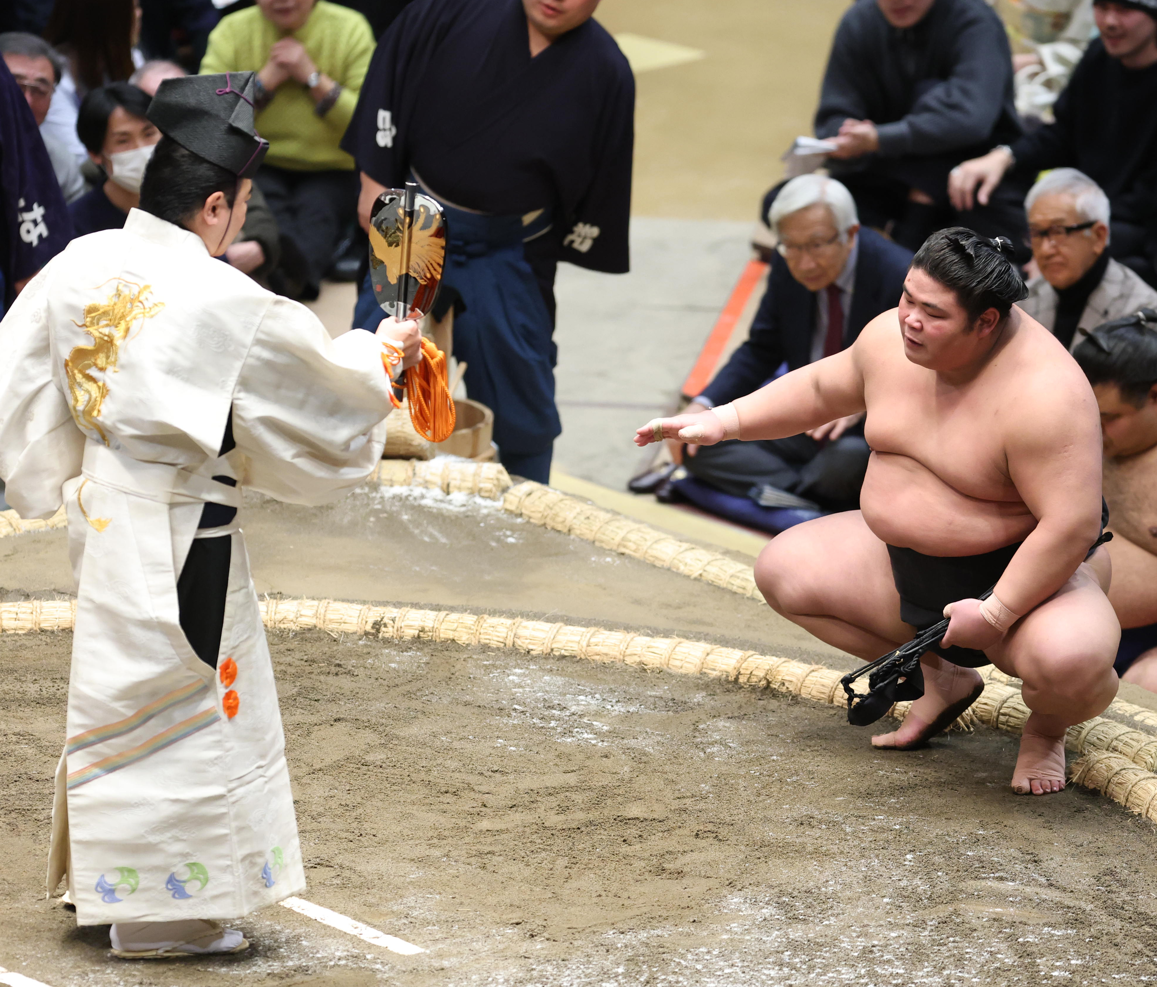 伯桜鵬改め伯乃富士は白星発進／初場所 - サンスポ