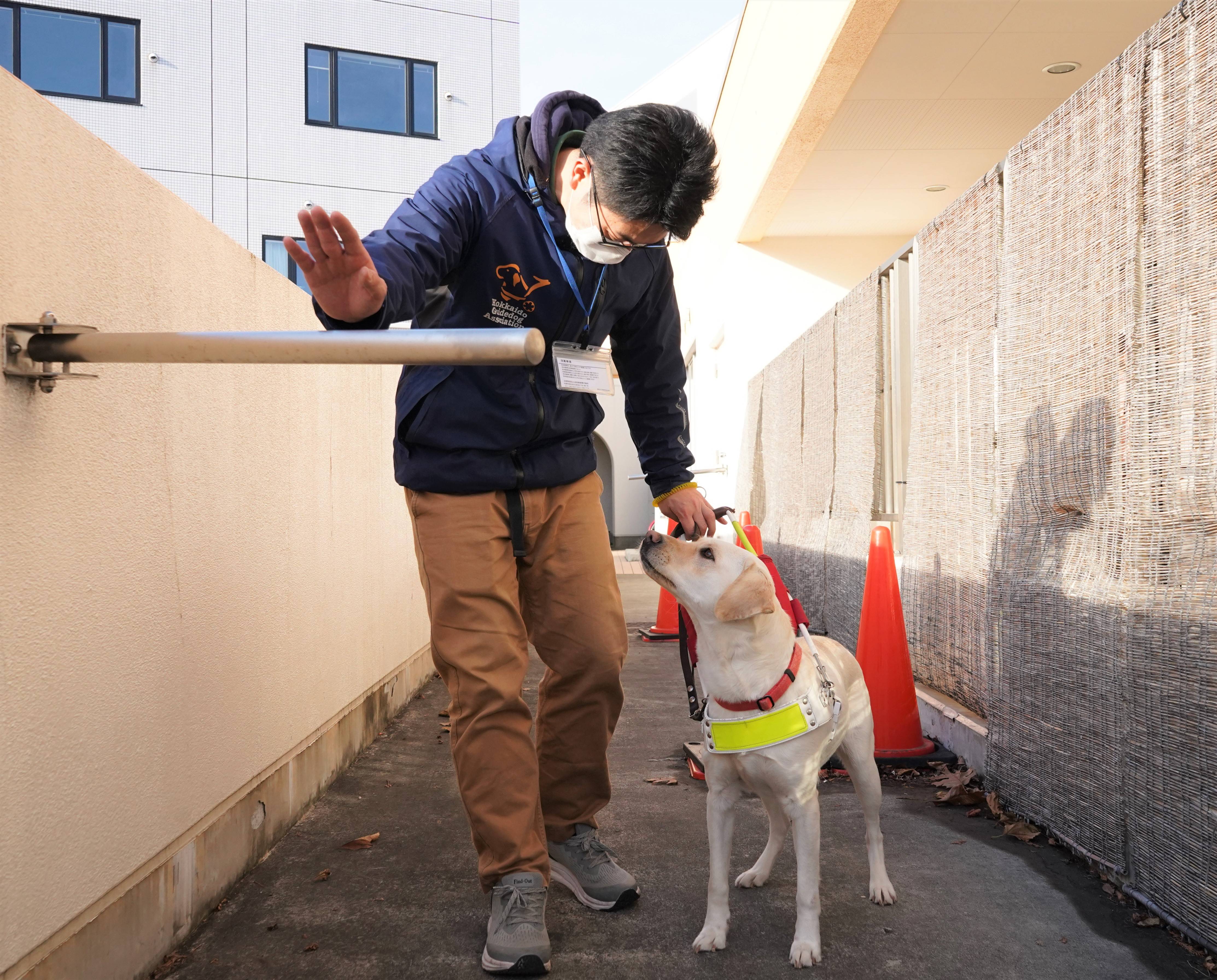 コロナ禍で奮闘する北海道盲導犬協会 ２５日にオンライン見学会 1 2ページ 産経ニュース