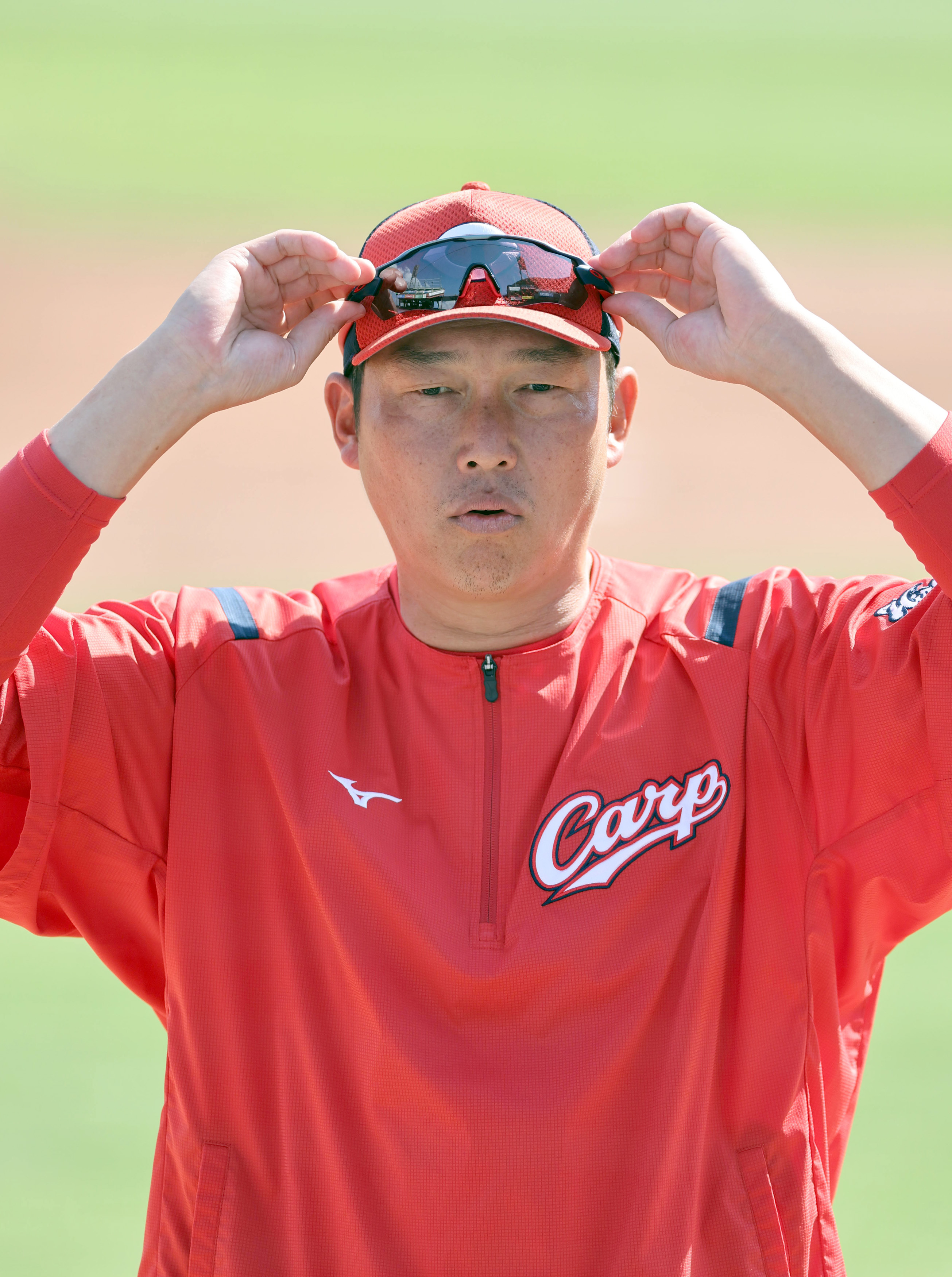 【鯉将一問一答】広島・新井貴浩監督、阪神・岡田彰布監督は「経験豊富な百戦錬磨」「私はまだ初心者マークが付いた監督」挑戦者強調