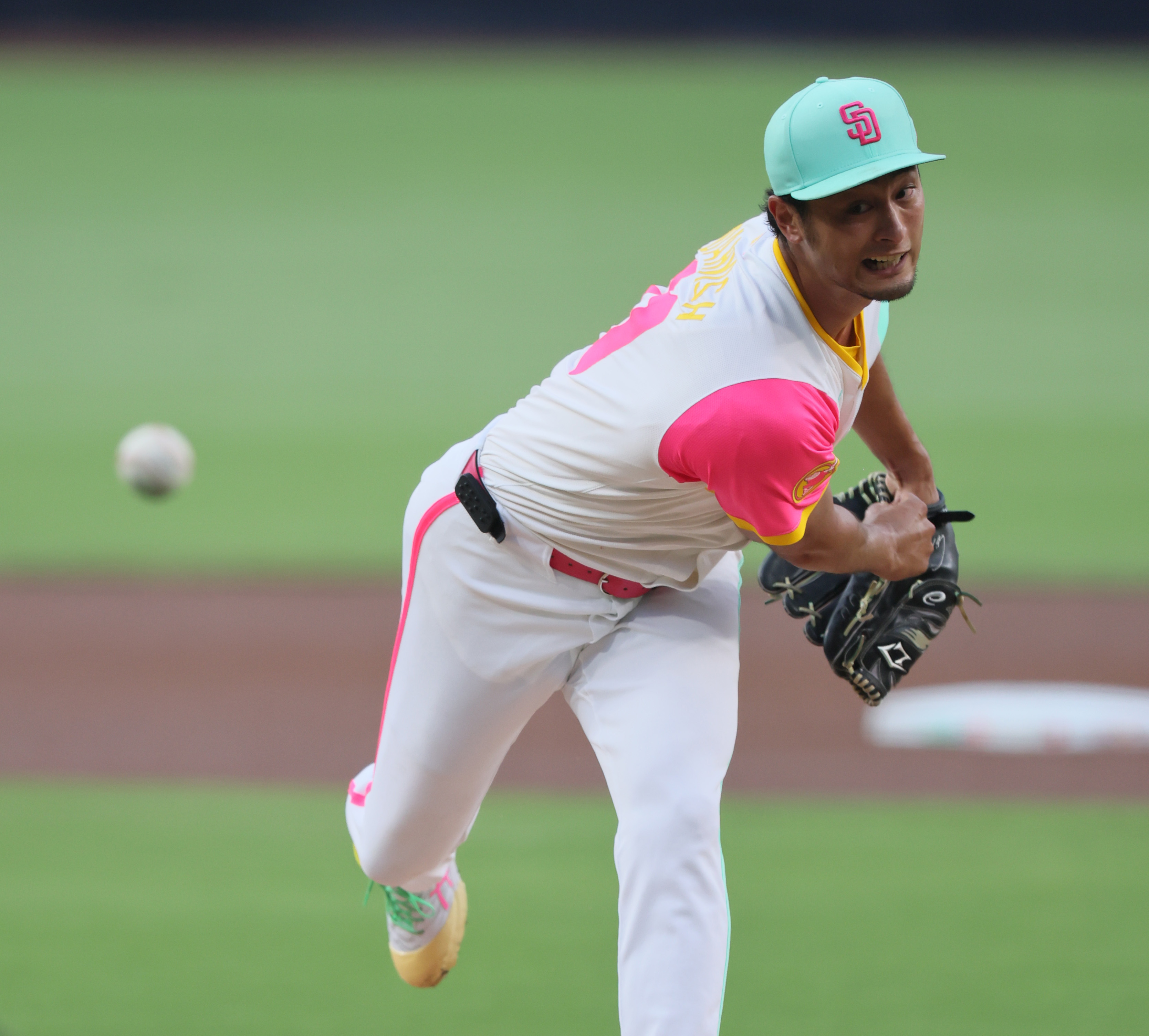 MLB】「壊れてもいいという気持ち」ダルビッシュ有がPSへ決意 引退カー