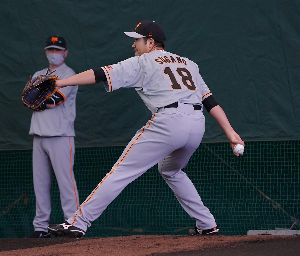 巨人 菅野 桑田も使った投球術受け継ぐ 初ブルペンで２６球 1 2ページ イザ