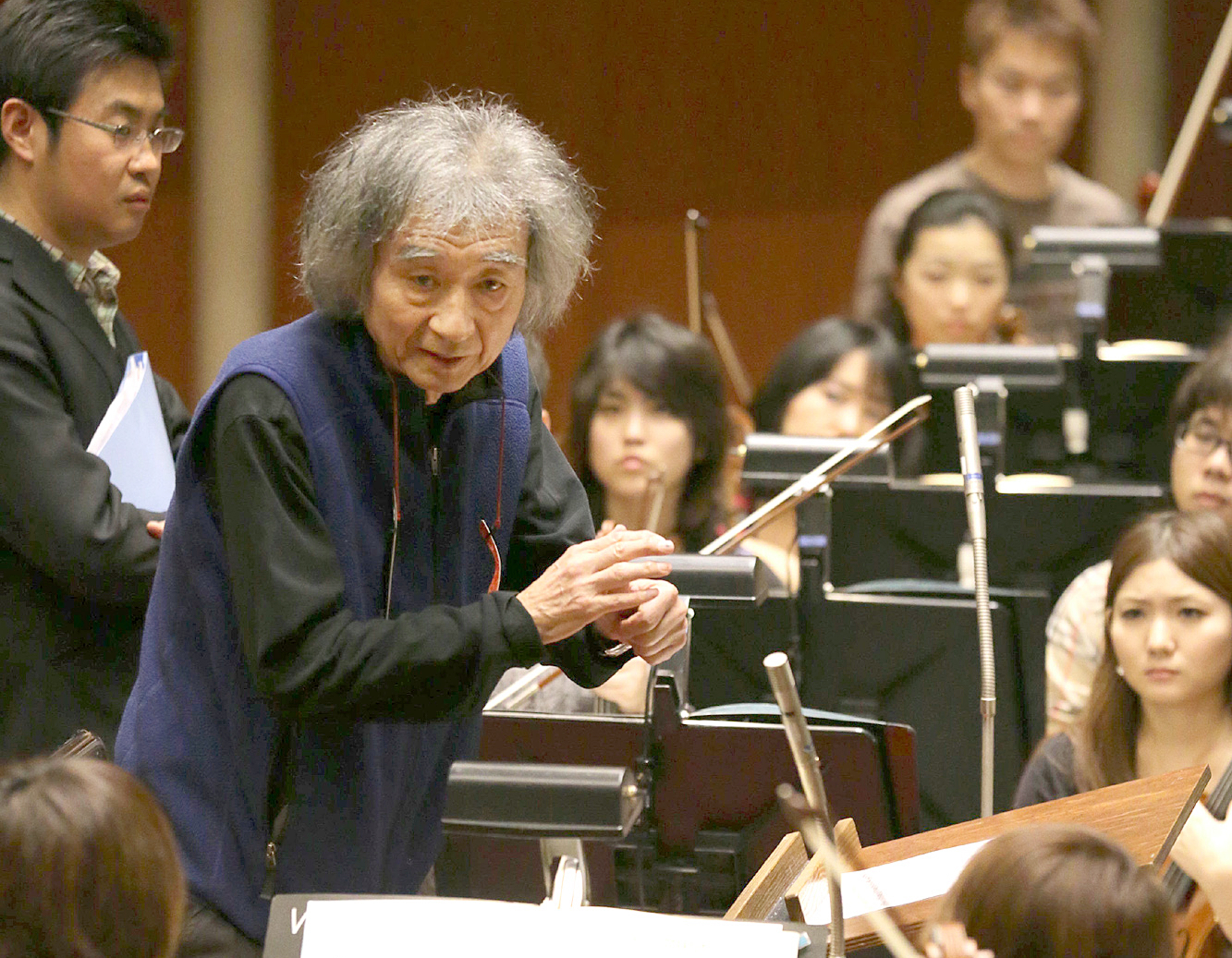 音楽　小澤征爾　１９８１年4月5日発行 音楽 小澤征爾 1981年4月5日発行 本