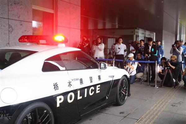 NISSAN　GT-R　R35　栃木県警 栃木県では逃げられません R35型GT－Rパトカー贈呈式に
