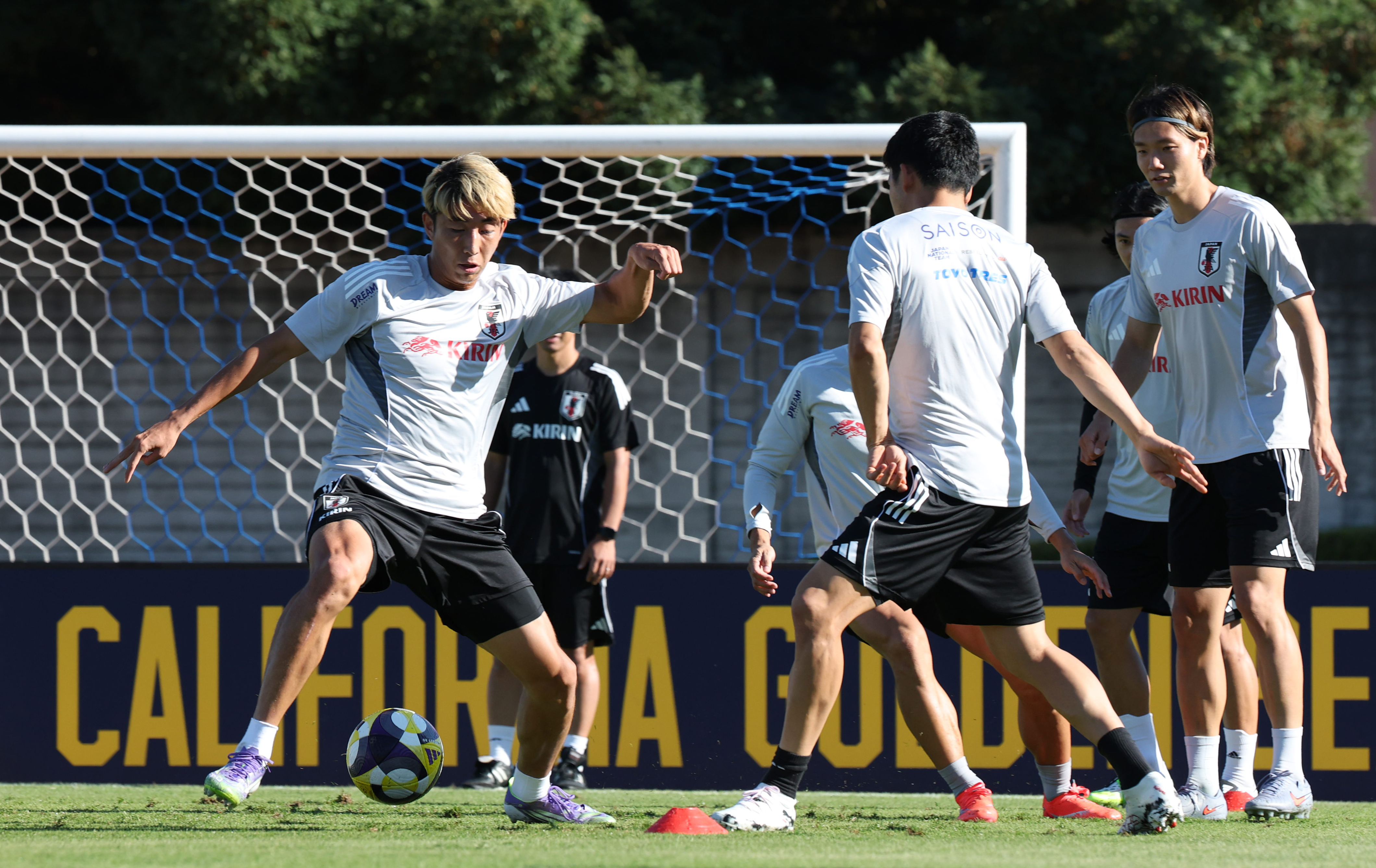 日本代表DF関根大輝、スタッドランス3兄弟の解散で「寂しいけど