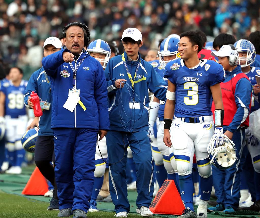 俺が目立ったらあかんねん 退任決めた関学大アメフット部 鳥内監督の流儀 1 3ページ 産経ニュース