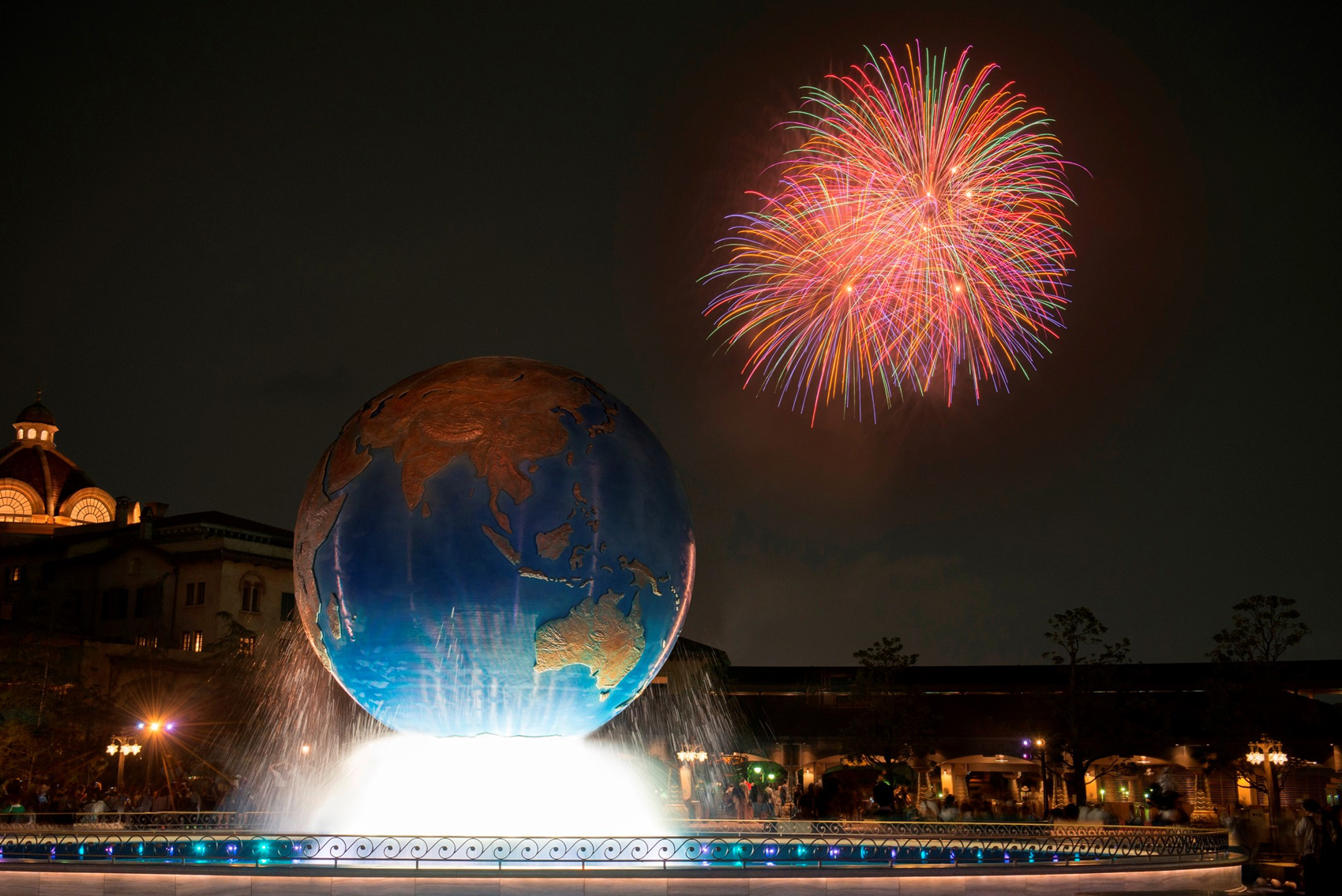 東京ディズニーランド・シーの花火、１２月１日再開へ - 産経ニュース