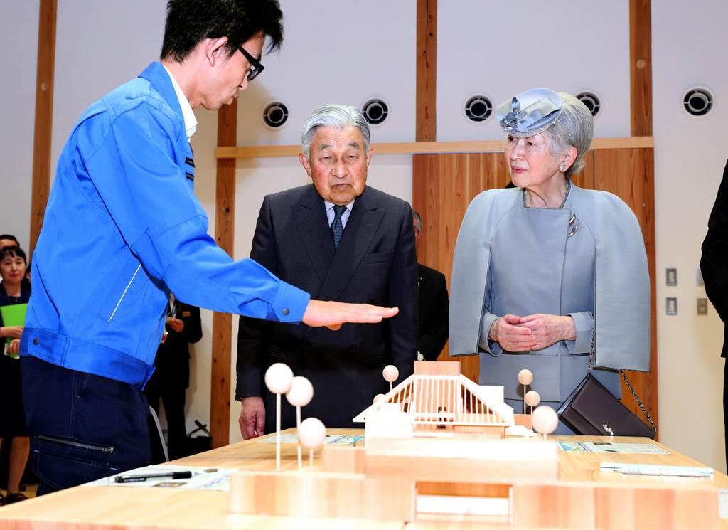 両陛下 高知県ご訪問 林業大学校をご視察 産経ニュース