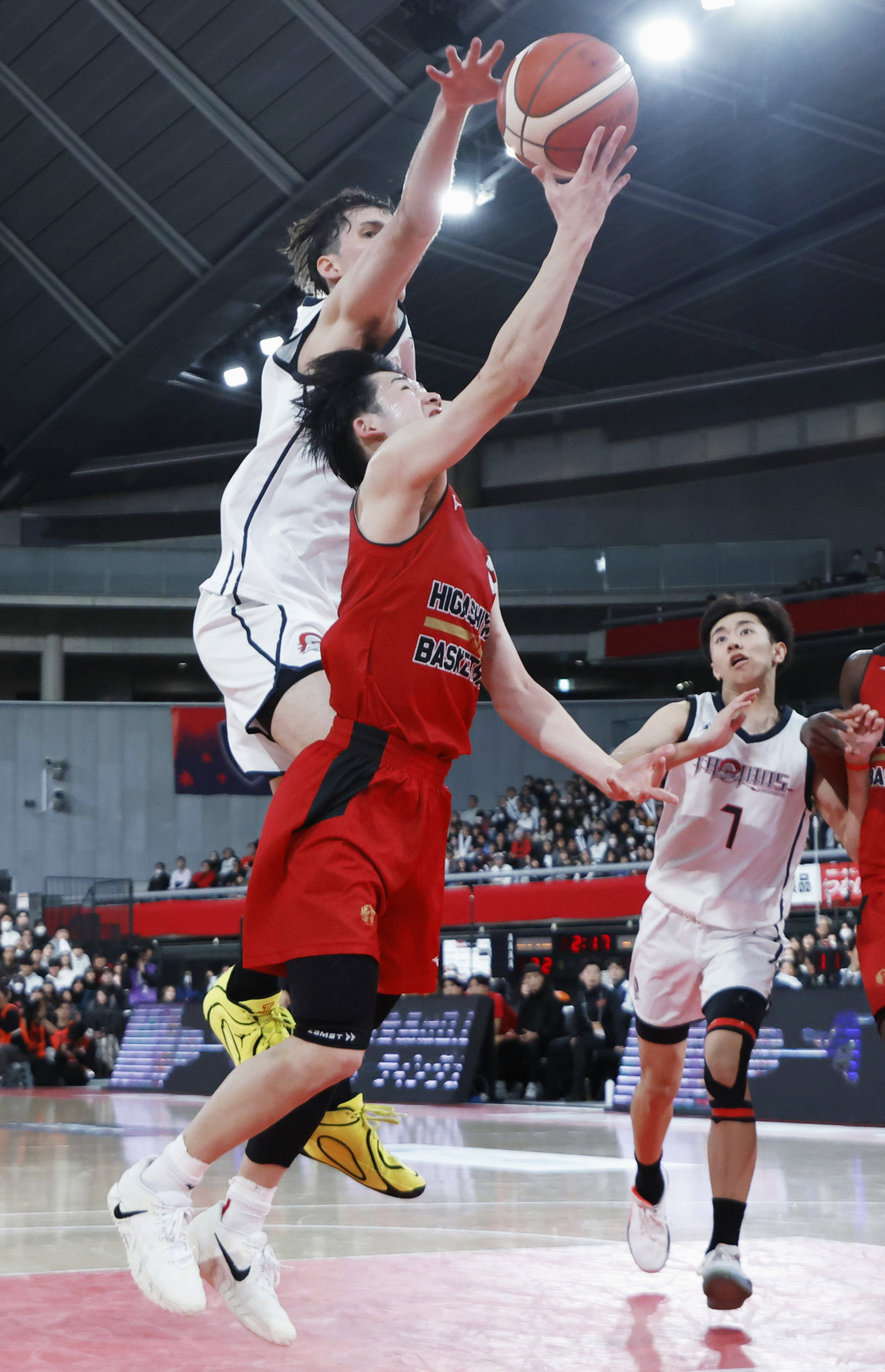 東山、初優勝逃すも「めちゃめちゃ楽しかった」と佐藤凪 高校バスケ