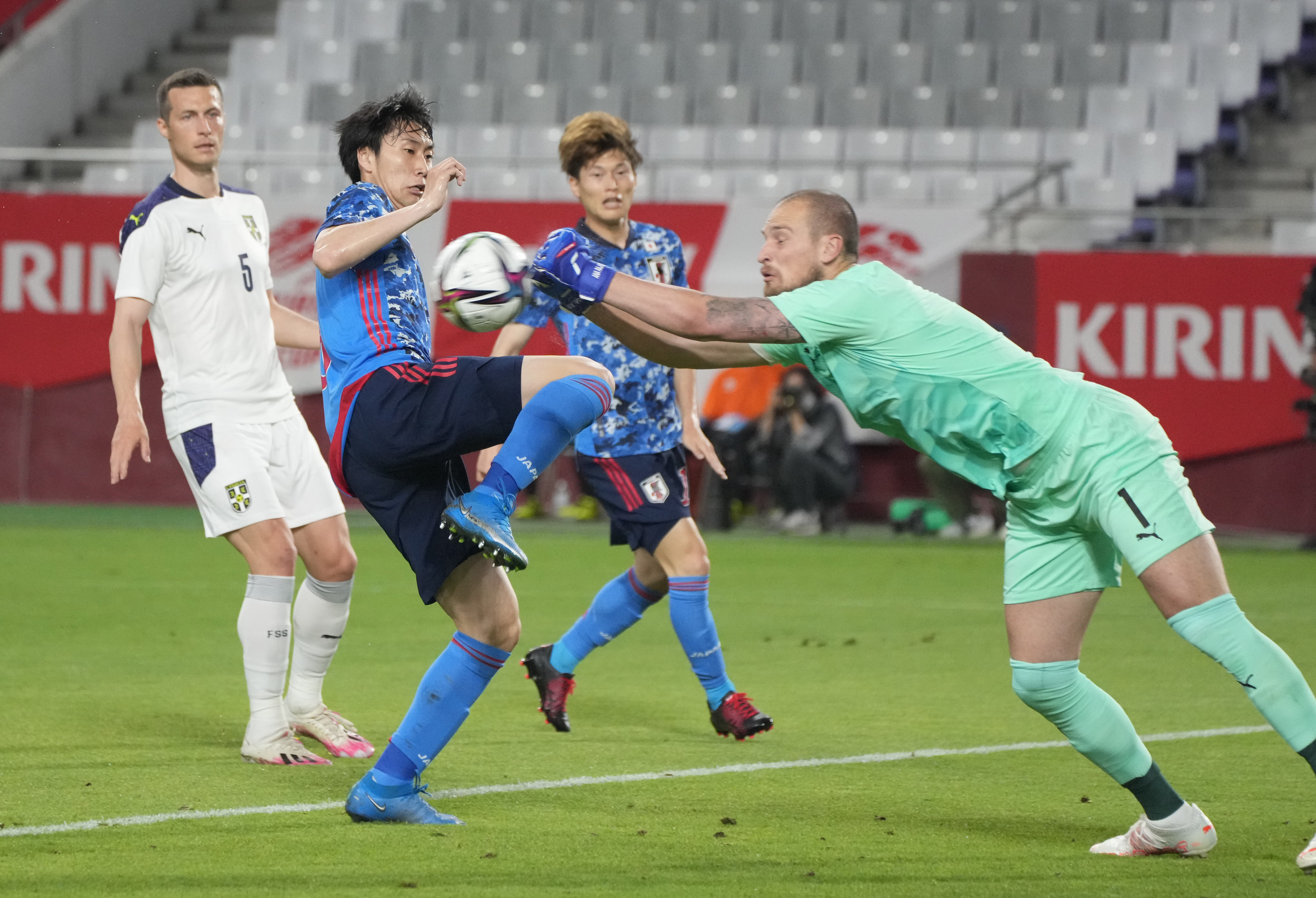 試合結果 サッカー日本代表 ピクシー 率いるセルビアに勝利 伊東純也が値千金決勝弾 サンスポ