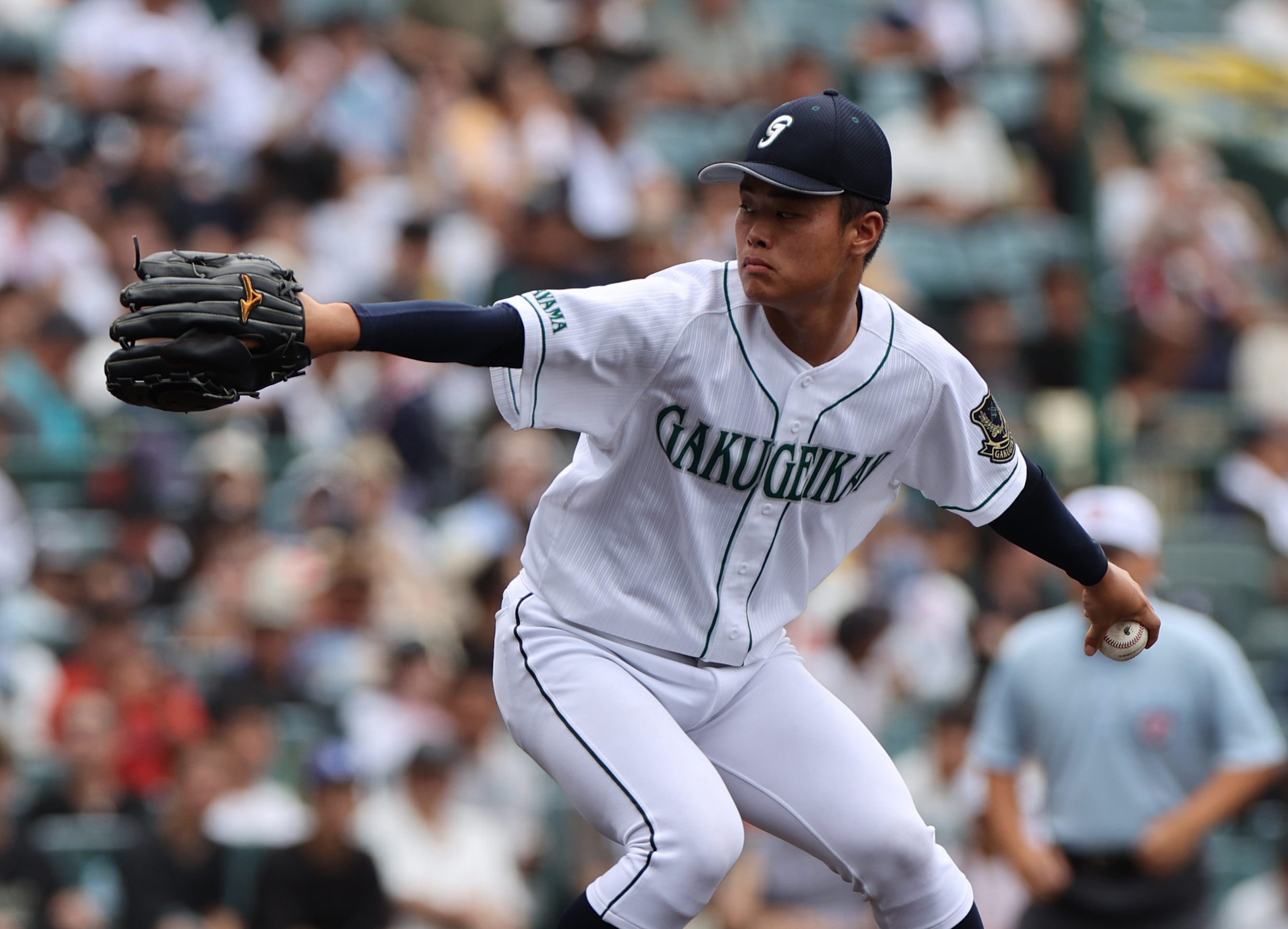 岡山学芸館のピステ全国大会優勝年代のアップ着になります！新品です！ 岡山学芸館のピステ全国大会優勝年代のアップ着になります！新品