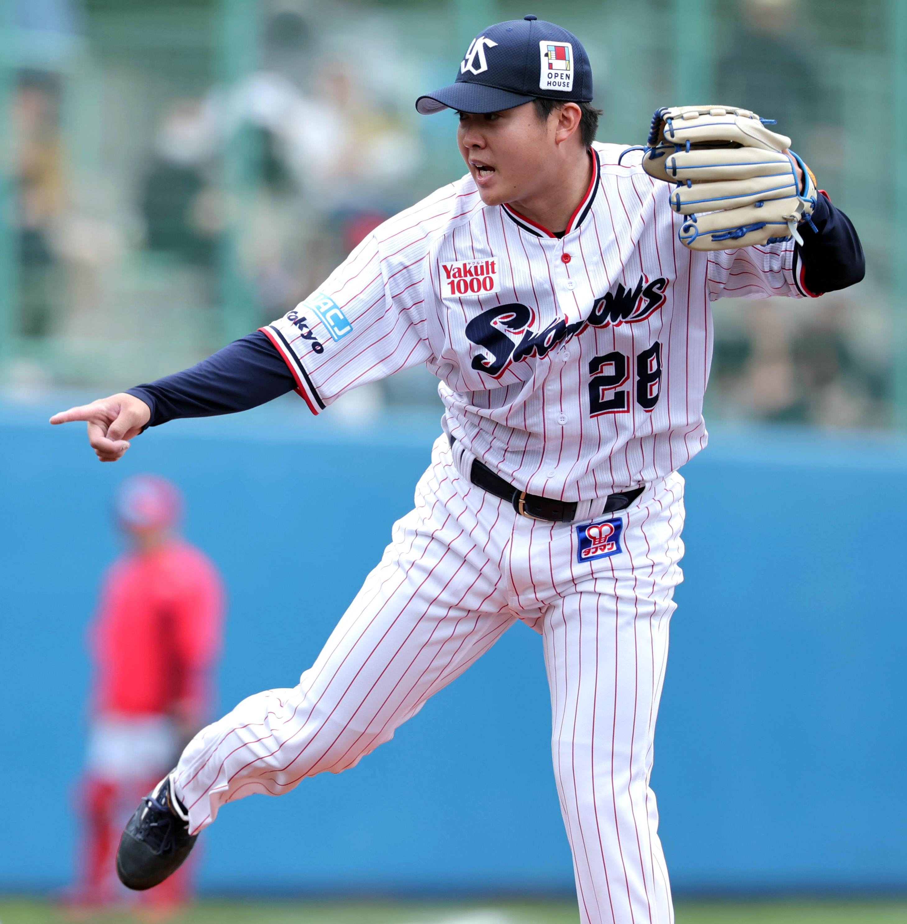 スワローズ　松本健吾投手　プロ初勝利ユニフォーム　Sサイズ スワローズ 松本健吾投手 プロ初勝利ユニフォーム Sサイズ