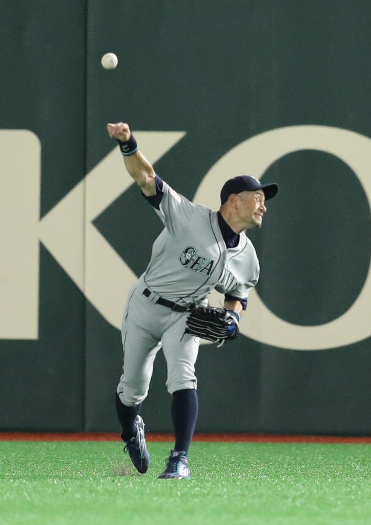 イチローのレーザービーム 米大リーグ 外野手の送球 歴代１０傑入り 産経ニュース