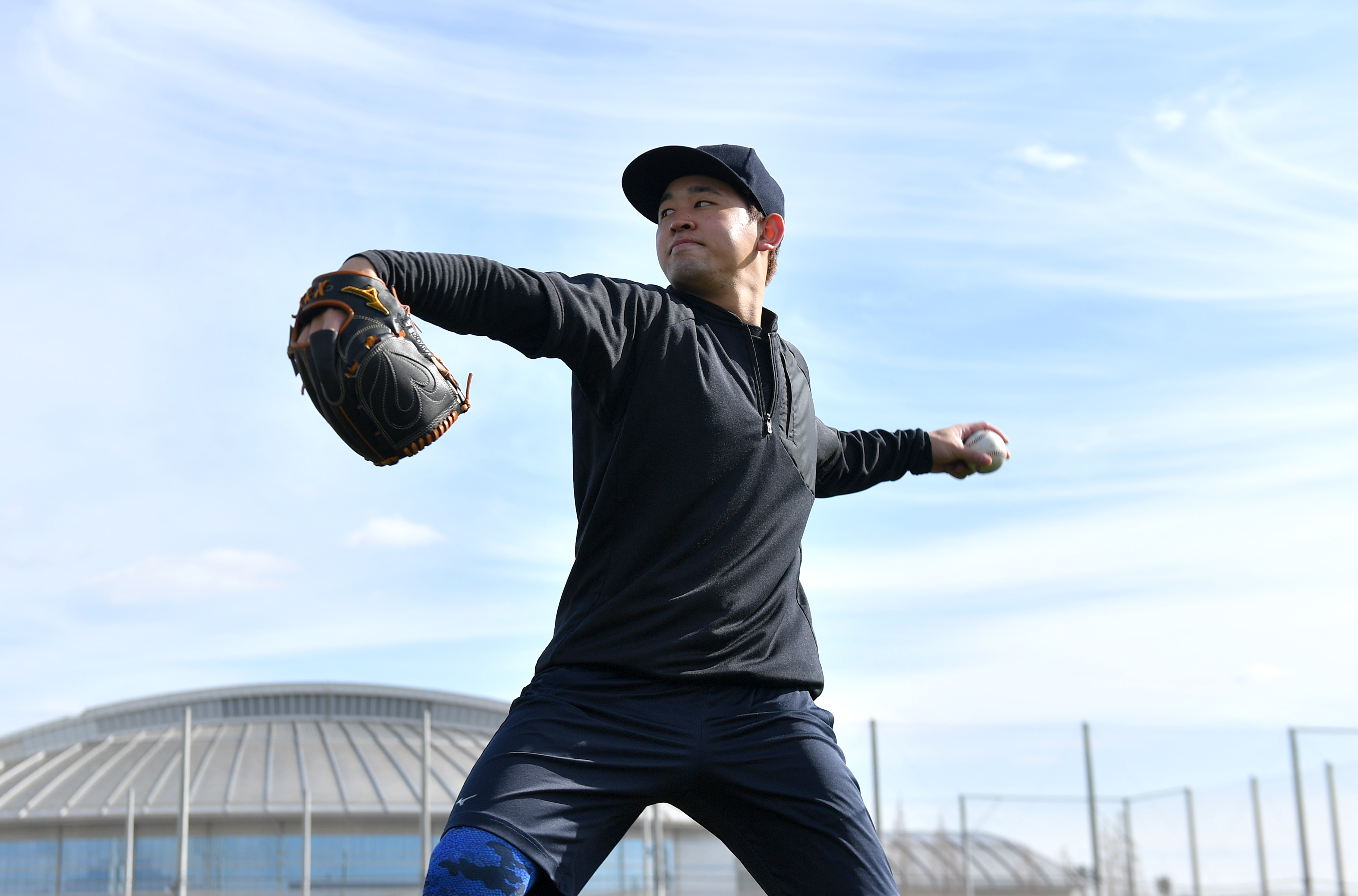 オリックス・宮城大弥〝二刀流〟フォームで「13勝以上＆投手タイトル