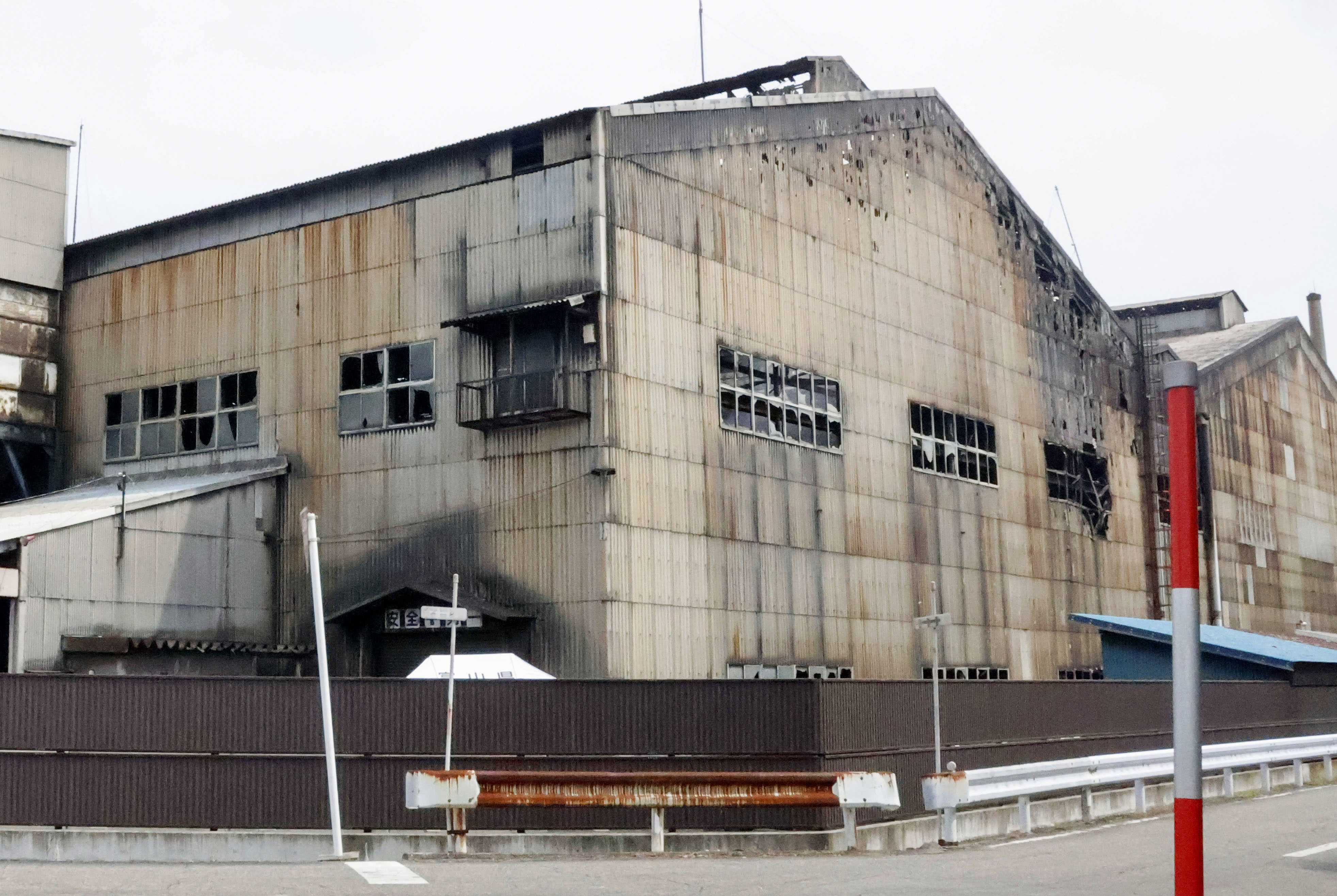 富山市で工場火災、けが人なし - 産経ニュース