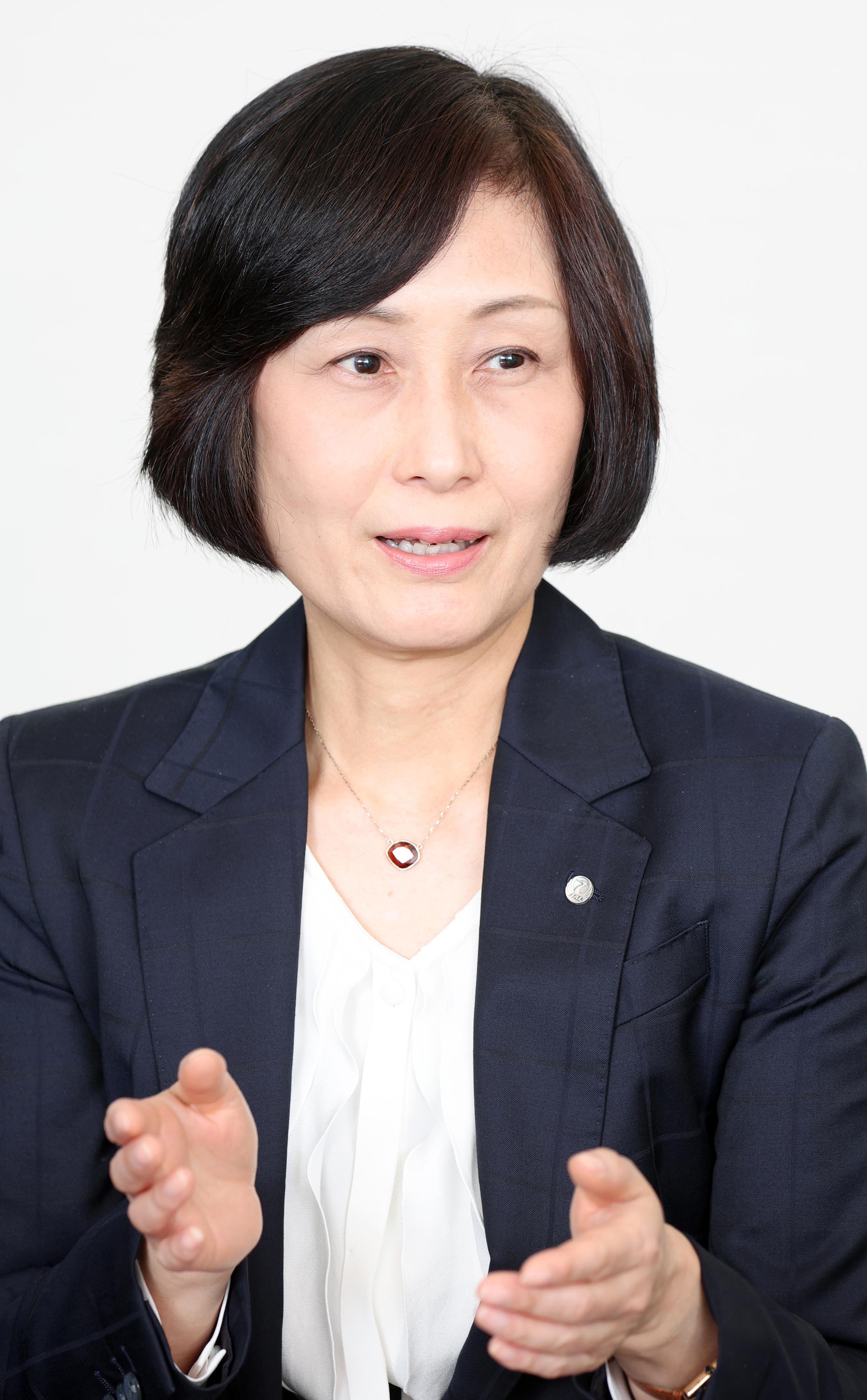 女性の健康課題への対応は経営戦略」 日本航空・鳥取社長書面
