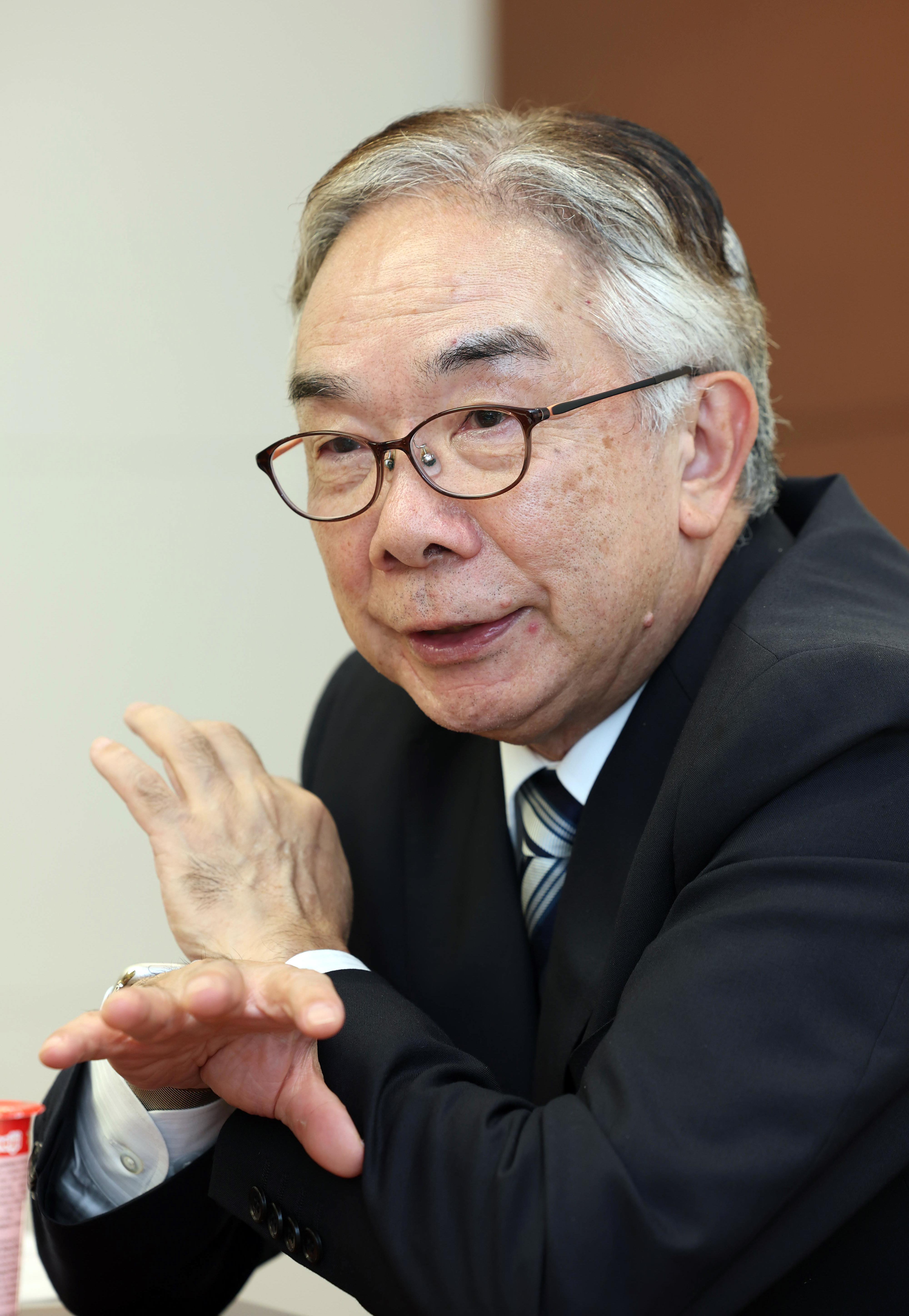 明治・八尾文二郎社長 スピード感持ち独自の価値創出 新たな