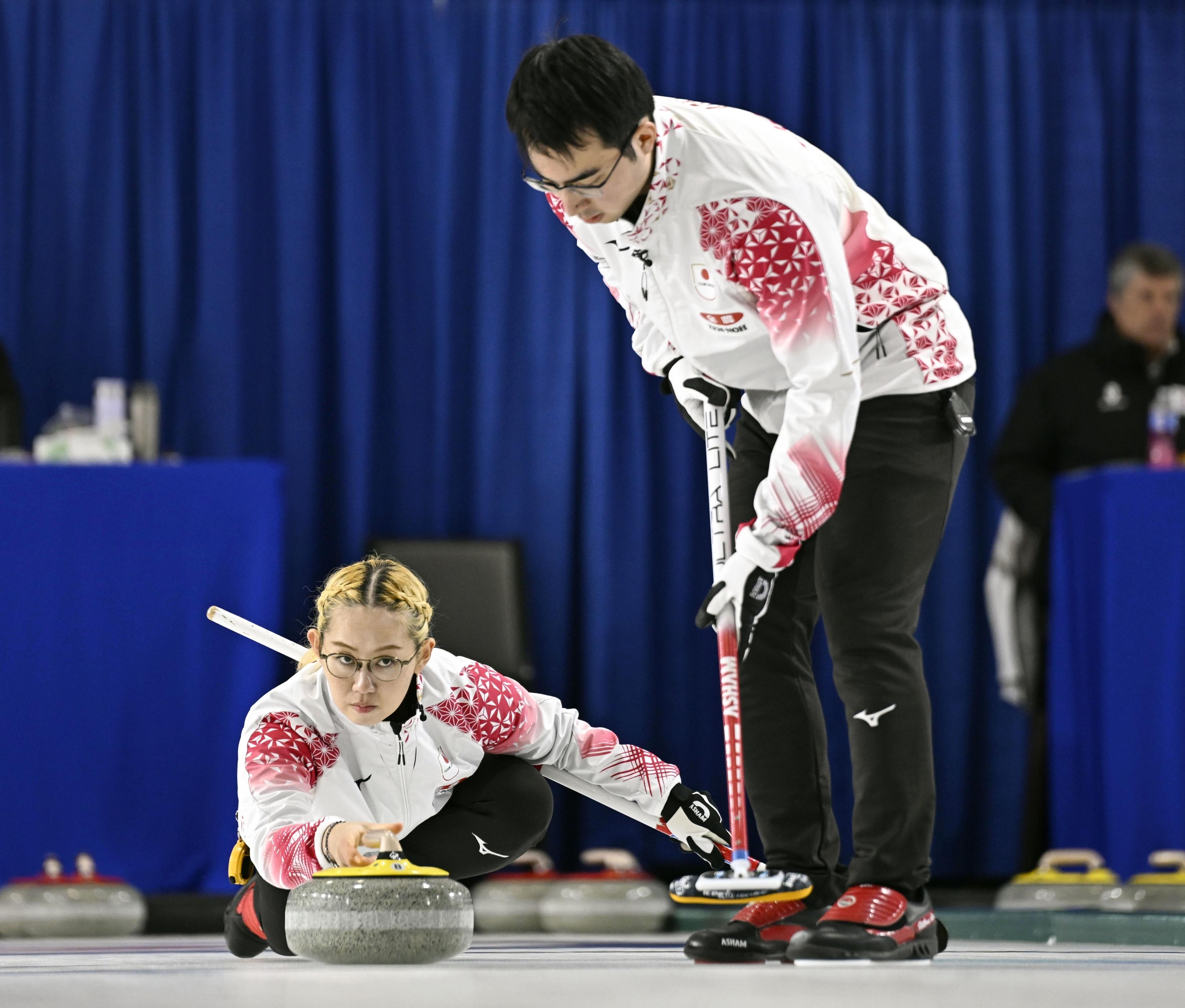 小穴桃里、青木豪組、フィンランドとトルコに連勝 カーリング五輪予選