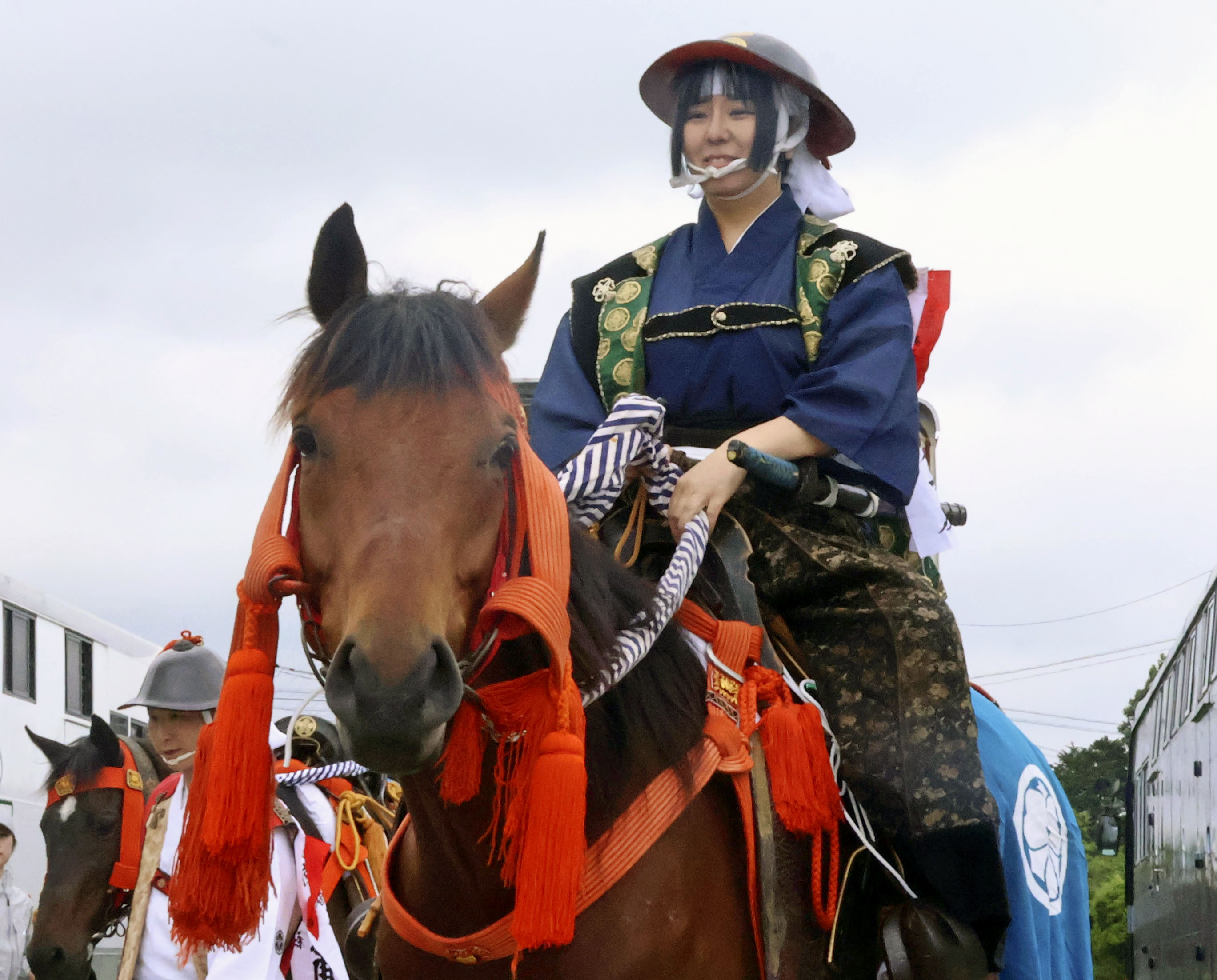 福島の相馬野馬追が開幕、戦国絵巻さながら武者出陣 女性の出場条件を