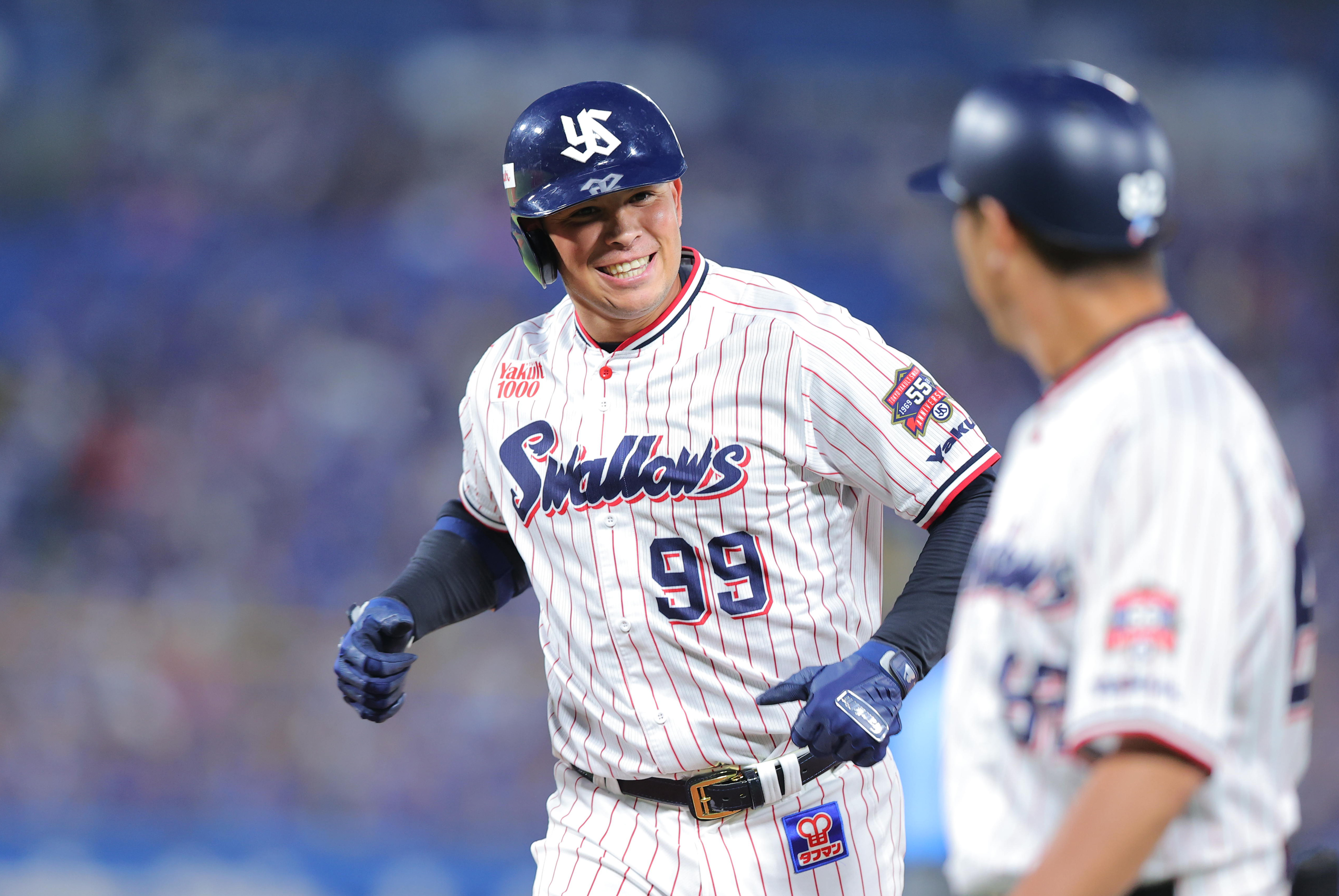 球界ここだけの話（3476）】ヤクルト・ヤフーレの魅力は笑顔だけ