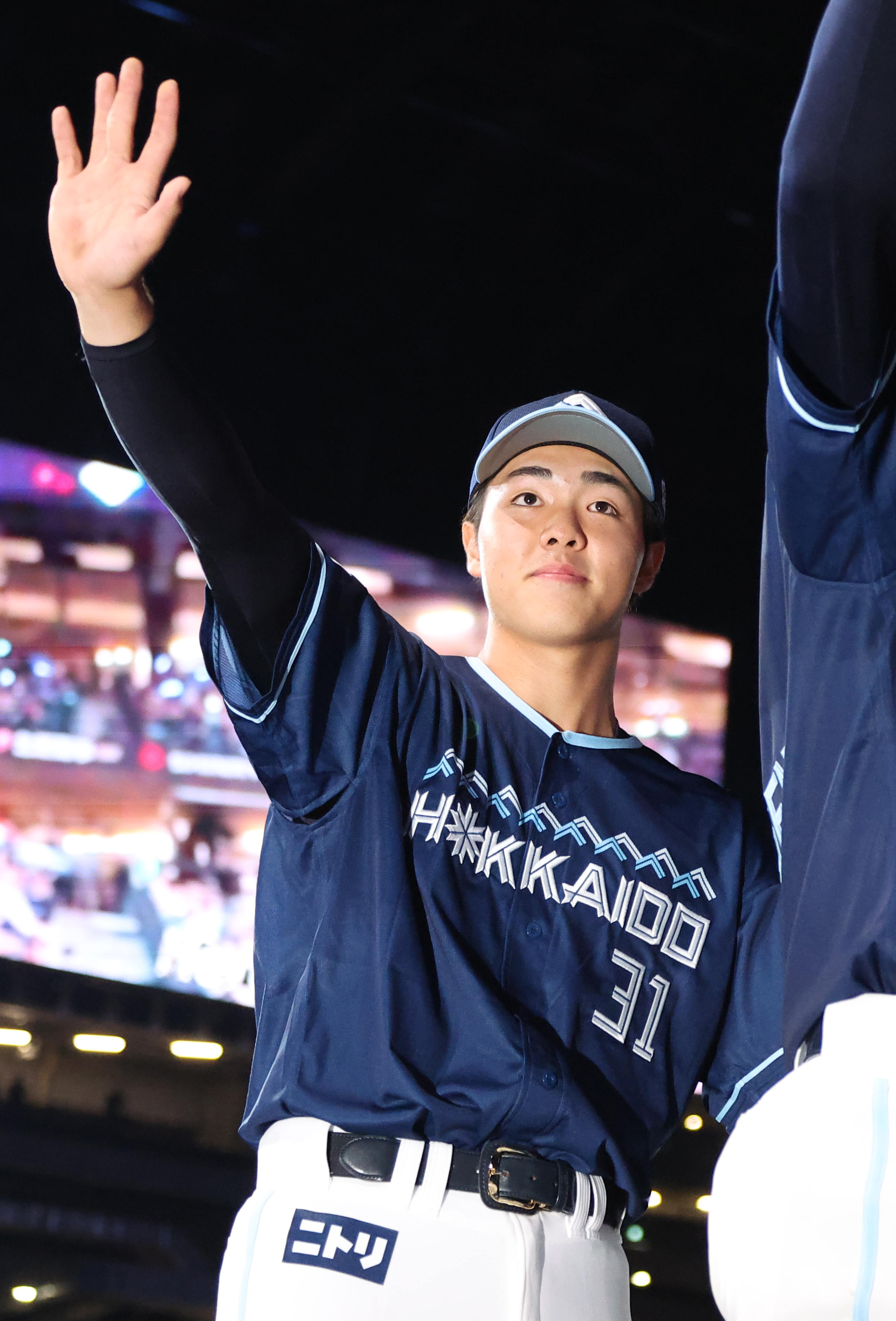 日本ハムファイターズ ホームユニフォーム 柴田 獅子 Ｌサイズ 日本ハムファイターズ ホームユニフォーム 柴田 獅子 Lサイズ