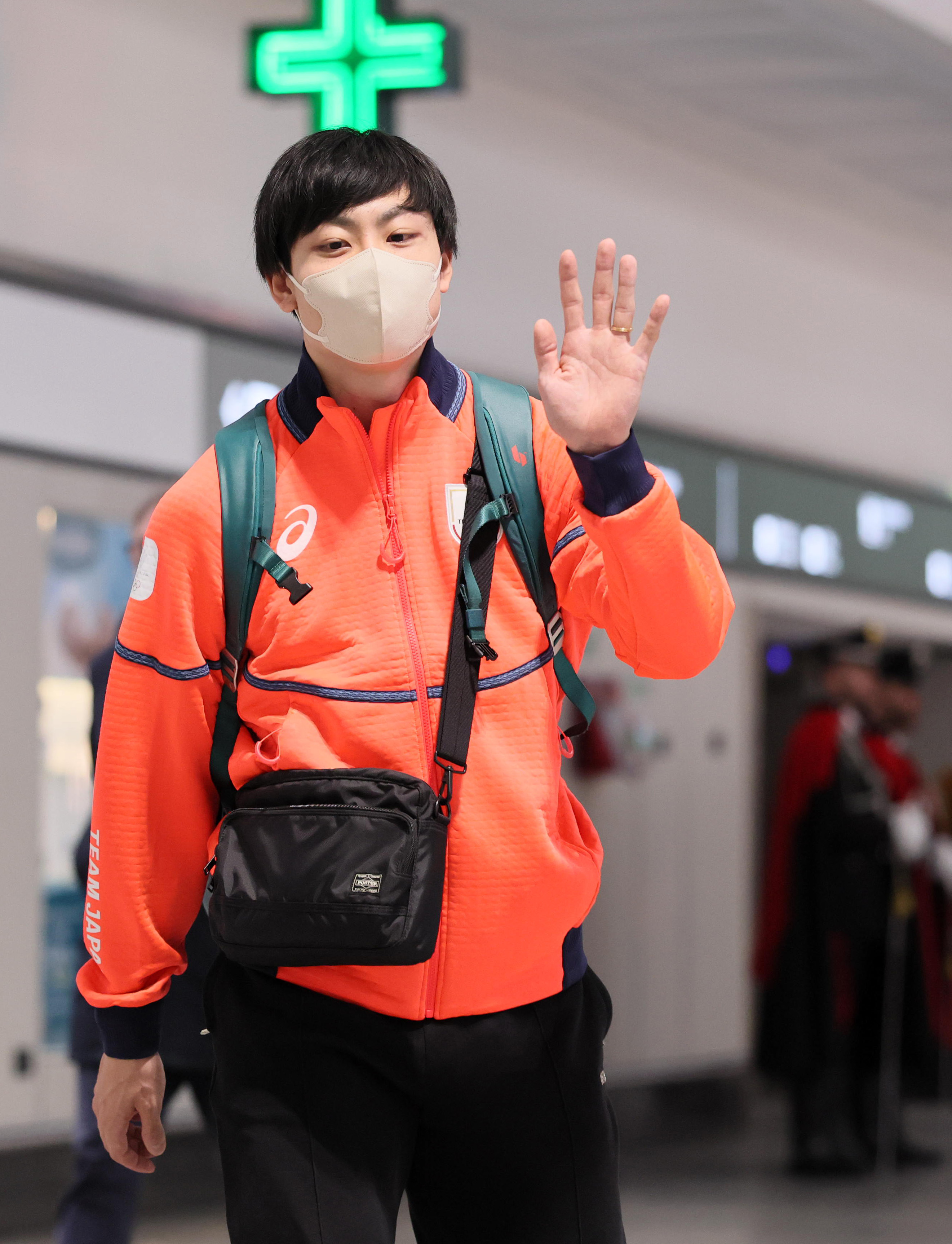 新濱立也「追われる立場から追う立場に」 4年前と異なる心境でミラノ入り 「チャンスがないわけではない」 男子500mは15日号砲／スピード - サンスポ