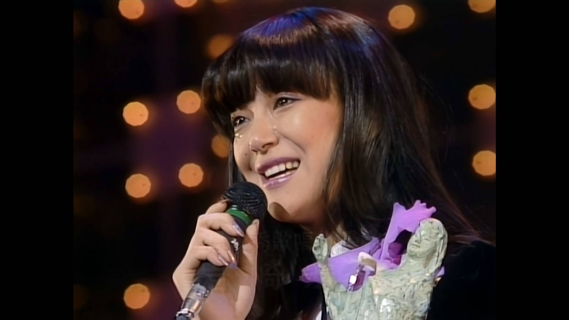 岩崎宏美、デビュー50周年DVDボックス発売 本人が6枚それぞれのDVDを