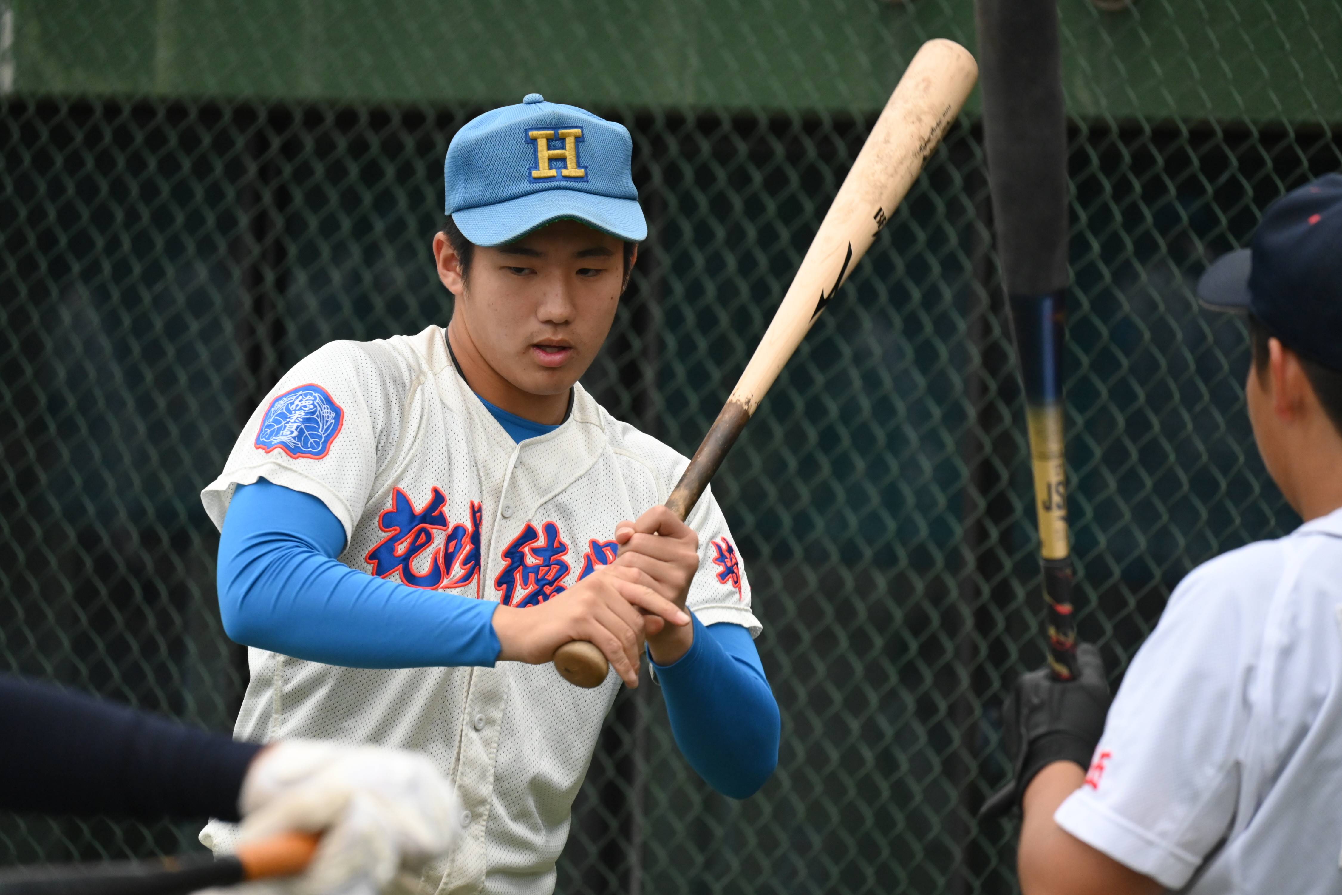 巨人D1位・石塚裕惺が将来の侍ジャパン入りに意欲 イベントでは木製