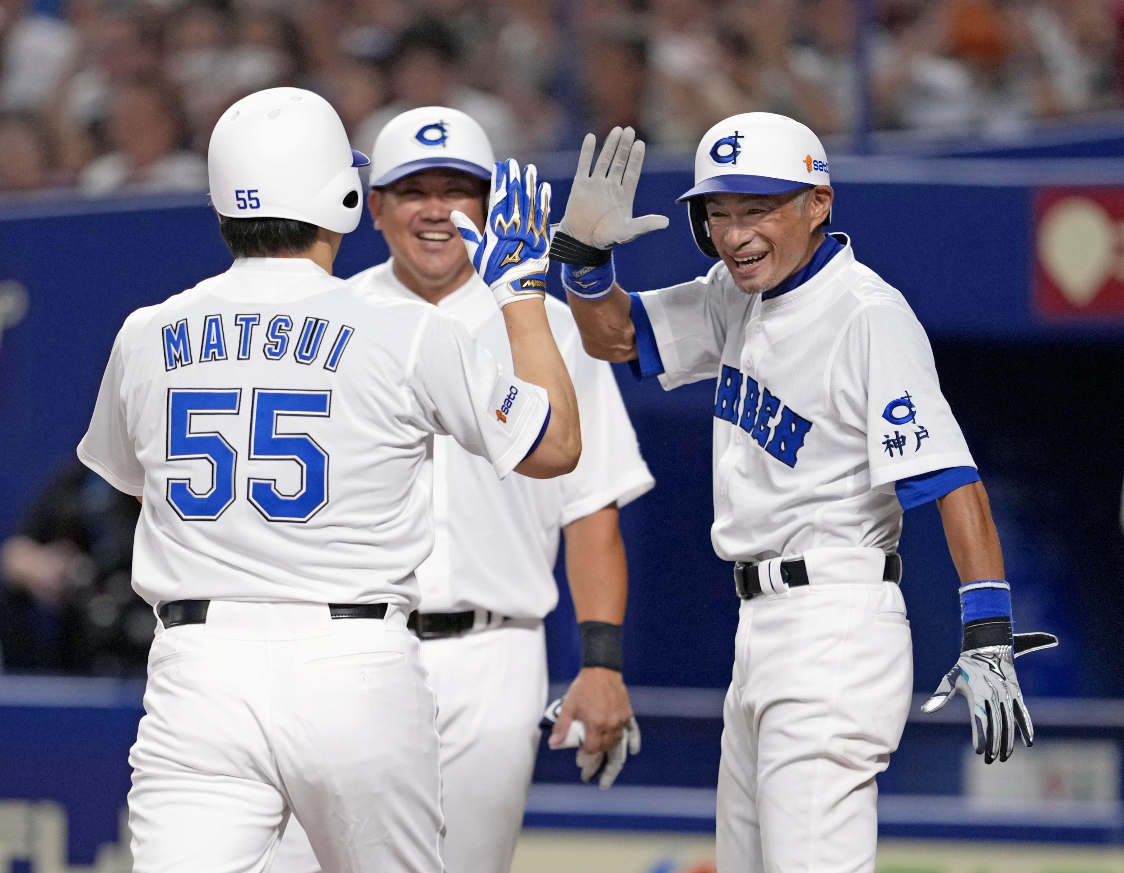 イチローさん率いる「KOBE CHIBEN」、高校野球女子選抜と対戦 松井秀喜