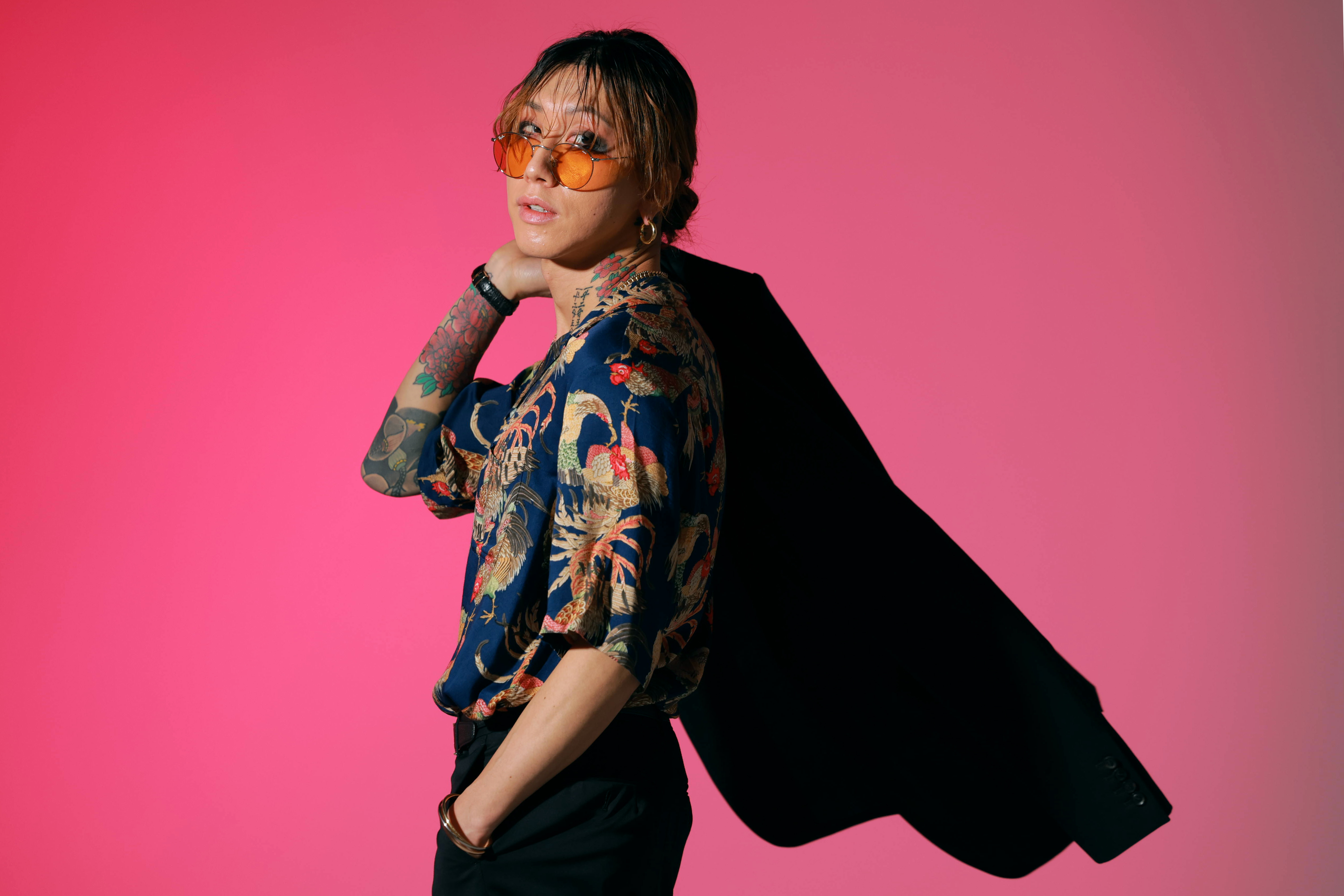 SUPER BEAVERメンバーから祝福！ 渋谷龍太〝謙虚に〟新人賞／ブルー