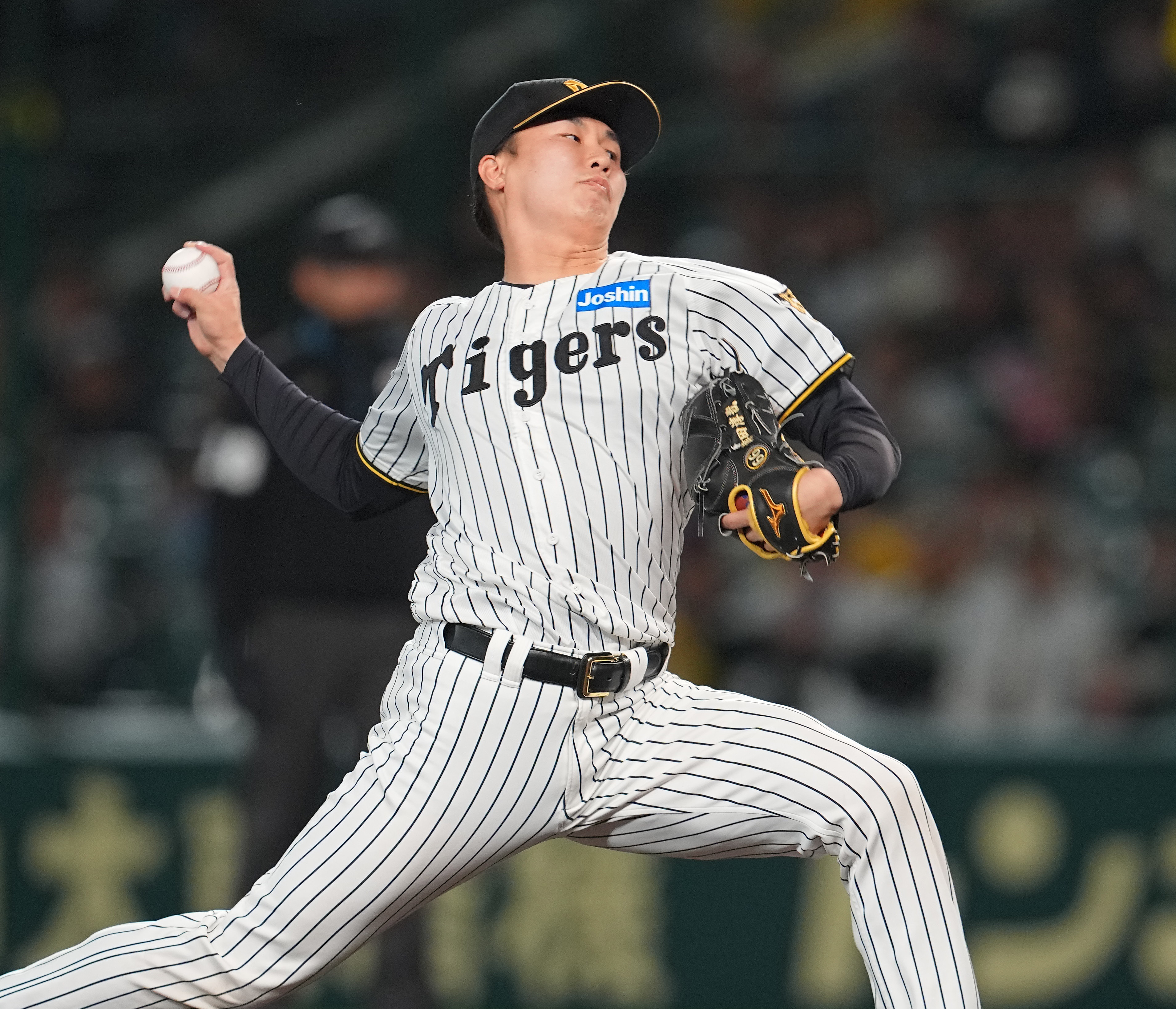 阪神・津田淳哉が1軍再合流 「ゼロで抑えることだけ考えて」（写真