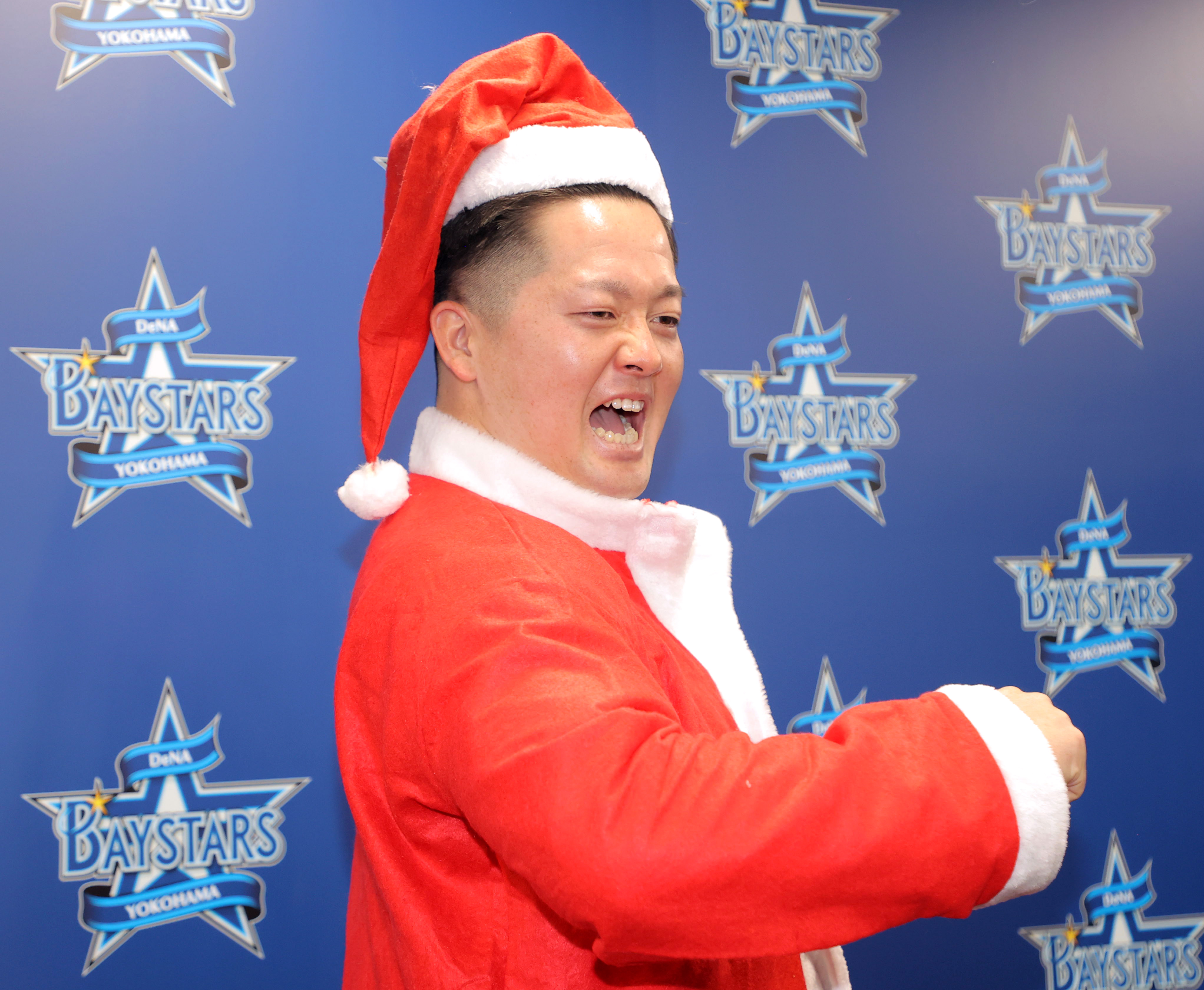 DeNA・牧秀悟2.5億円 青木＆村上超え5年目野手最高俸 来季はモノ言う