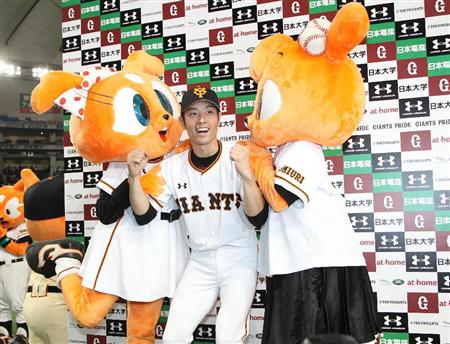 ２０１７年大活躍したマスコットたちのフォト集 巨人 サンスポ