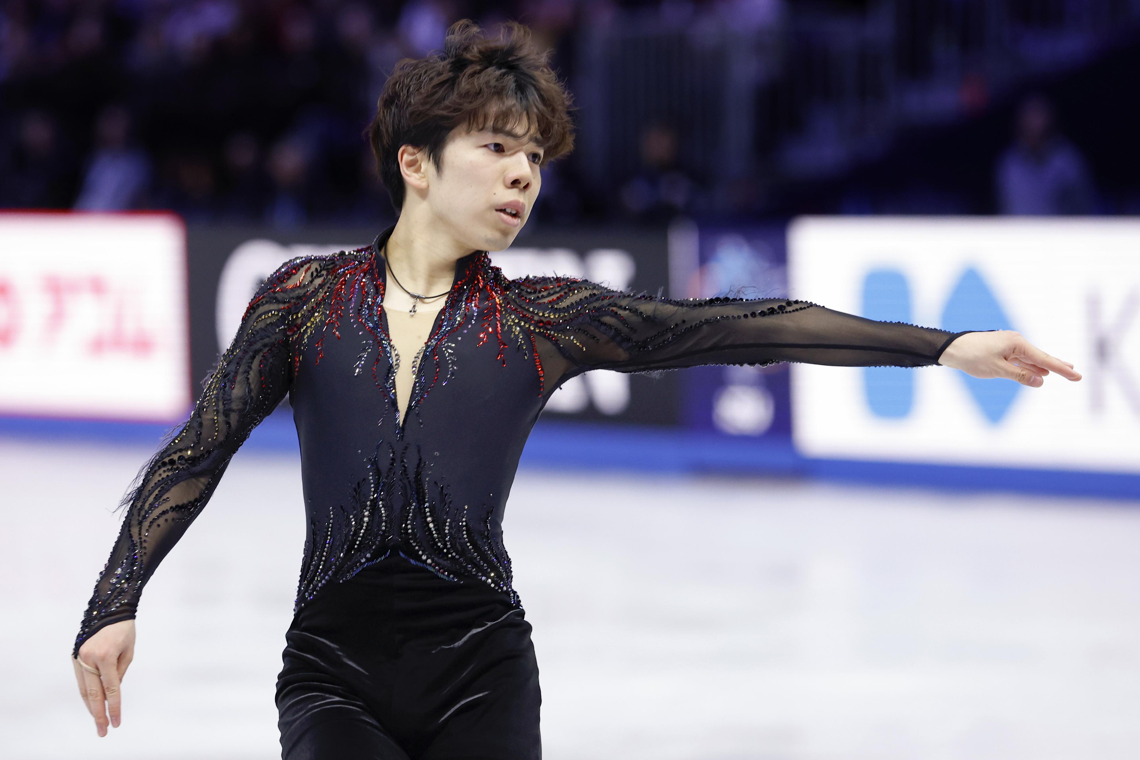 鍵山「銀」、佐藤「銅」 世界フィギュア最終日 「金」はマリニン