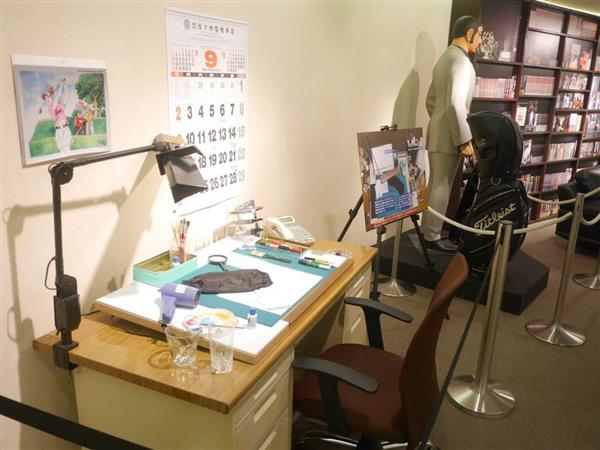 本当は83歳？ 連載半世紀「ゴルゴ13」 人気の秘密をさぐる展覧会が