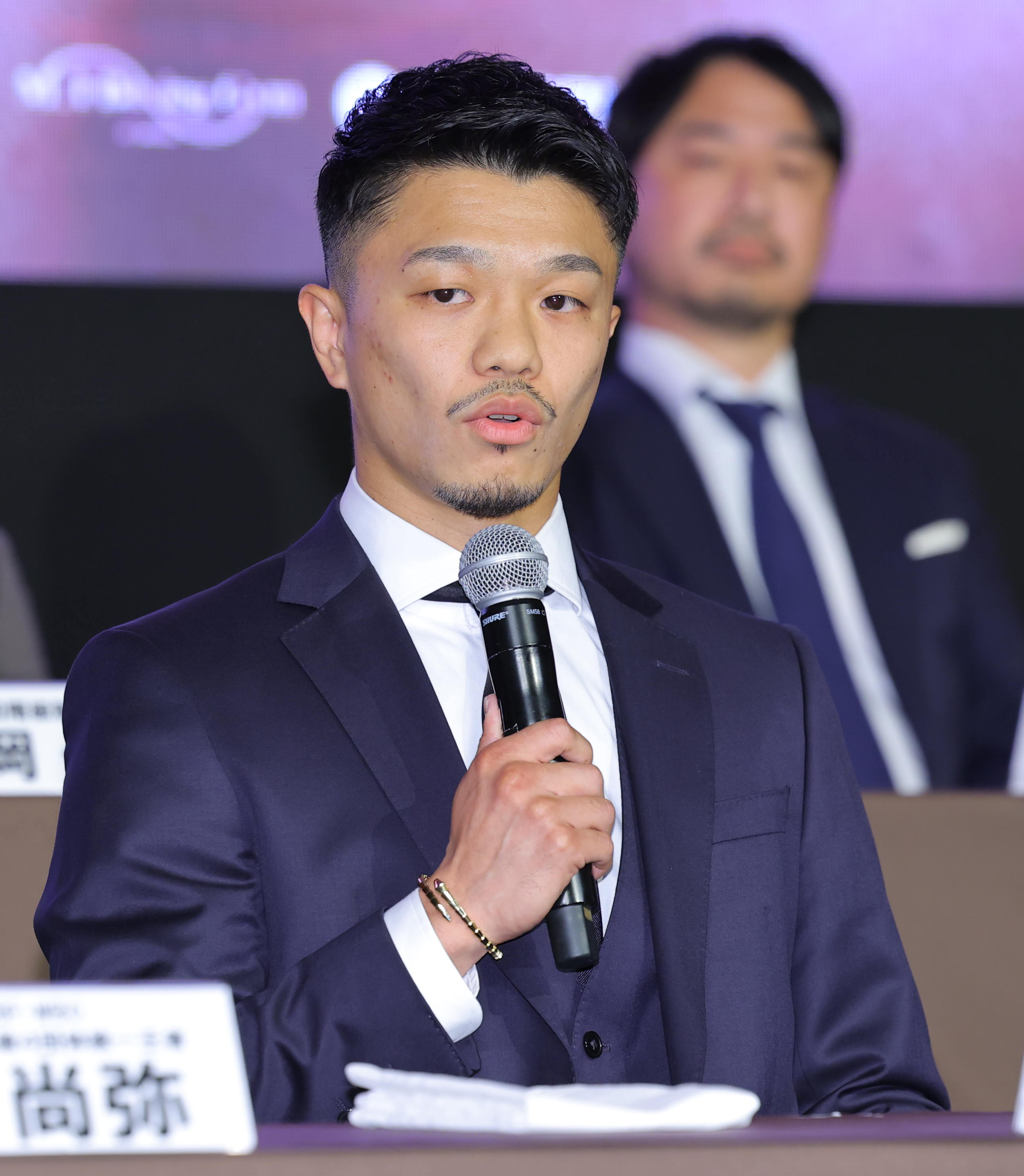 ボクシング】具志堅用高氏「振り向いたら中谷チャンピオンだよ