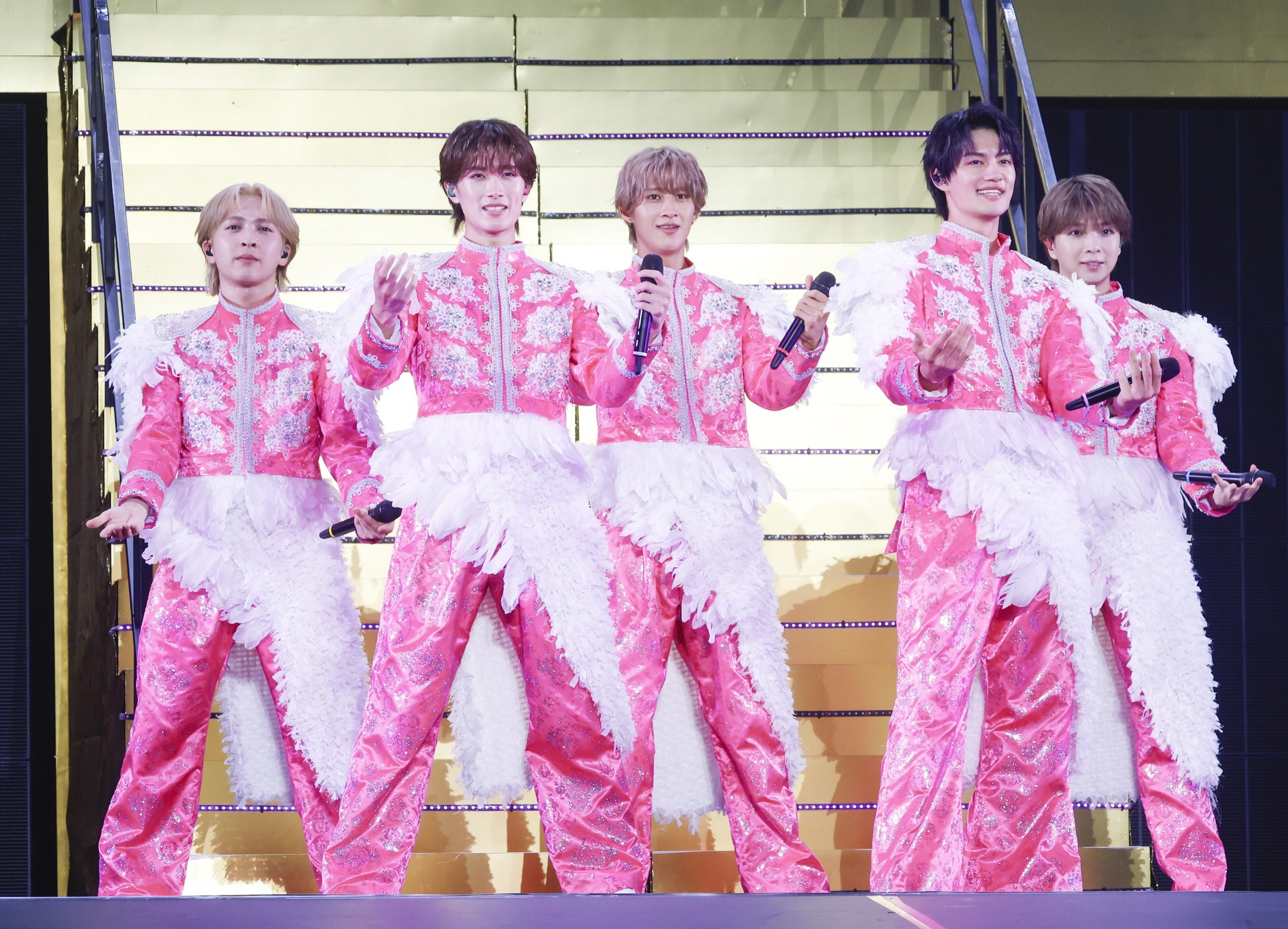 &TEAM メンバー全員お見送り会第5部 5人組グループ、M！LKが全国ツアーファイナル 12月からアリーナツアー