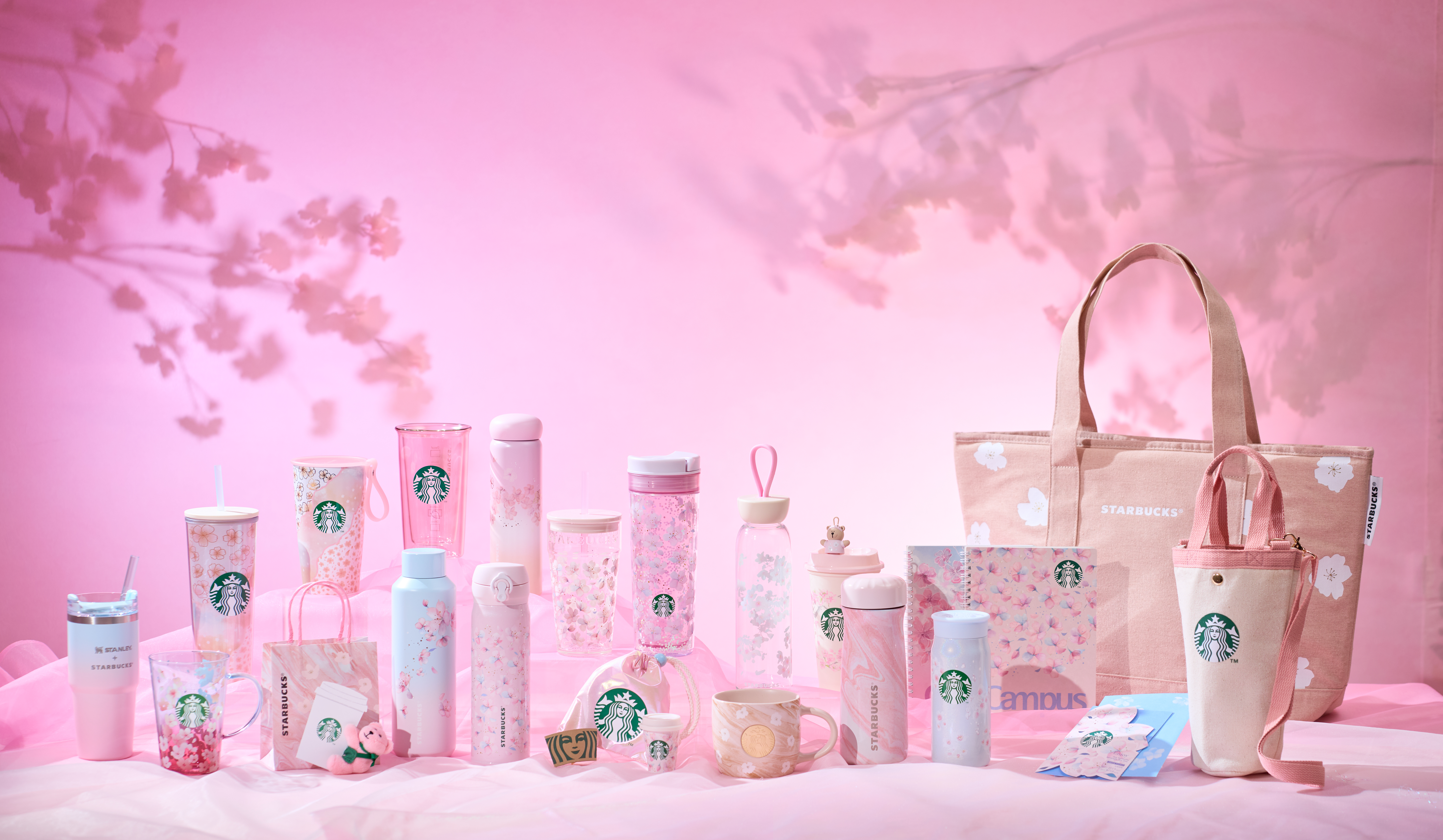 スタバ、桜デザインのカップやショッパーが今年も かわいいグッズも大