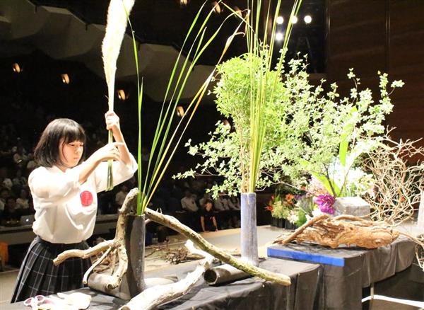 第２回 全国高校生花いけバトル 岐阜県立大垣養老高が頂点に 産経ニュース