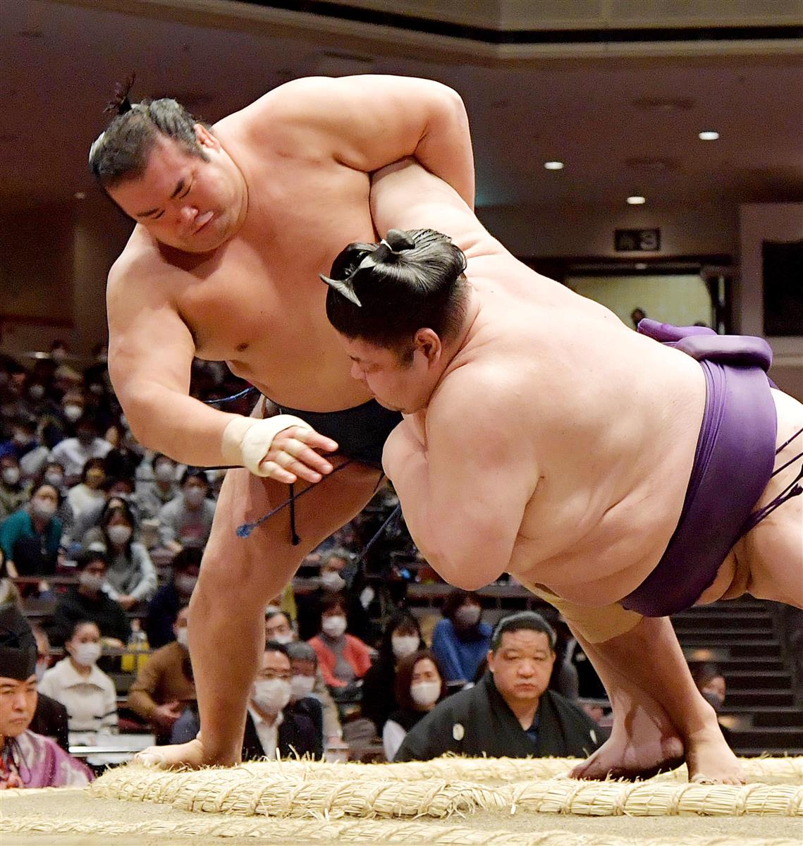 千代の国 豪快小手投げで６勝目 幕下転落から復活 産経ニュース